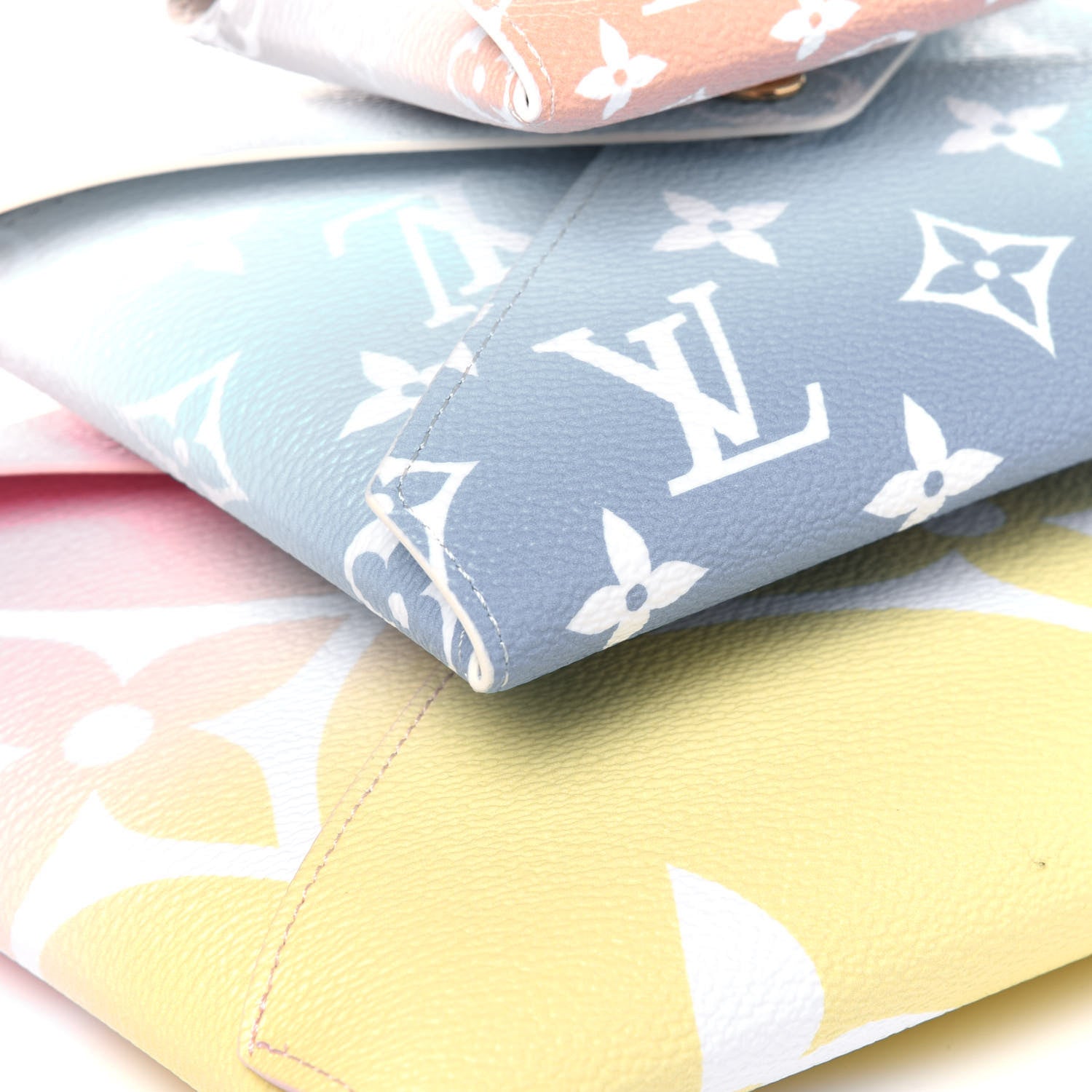 Louis Vuitton Monogram Giant By The Pool Kirigami Pochette Set 10 of 16