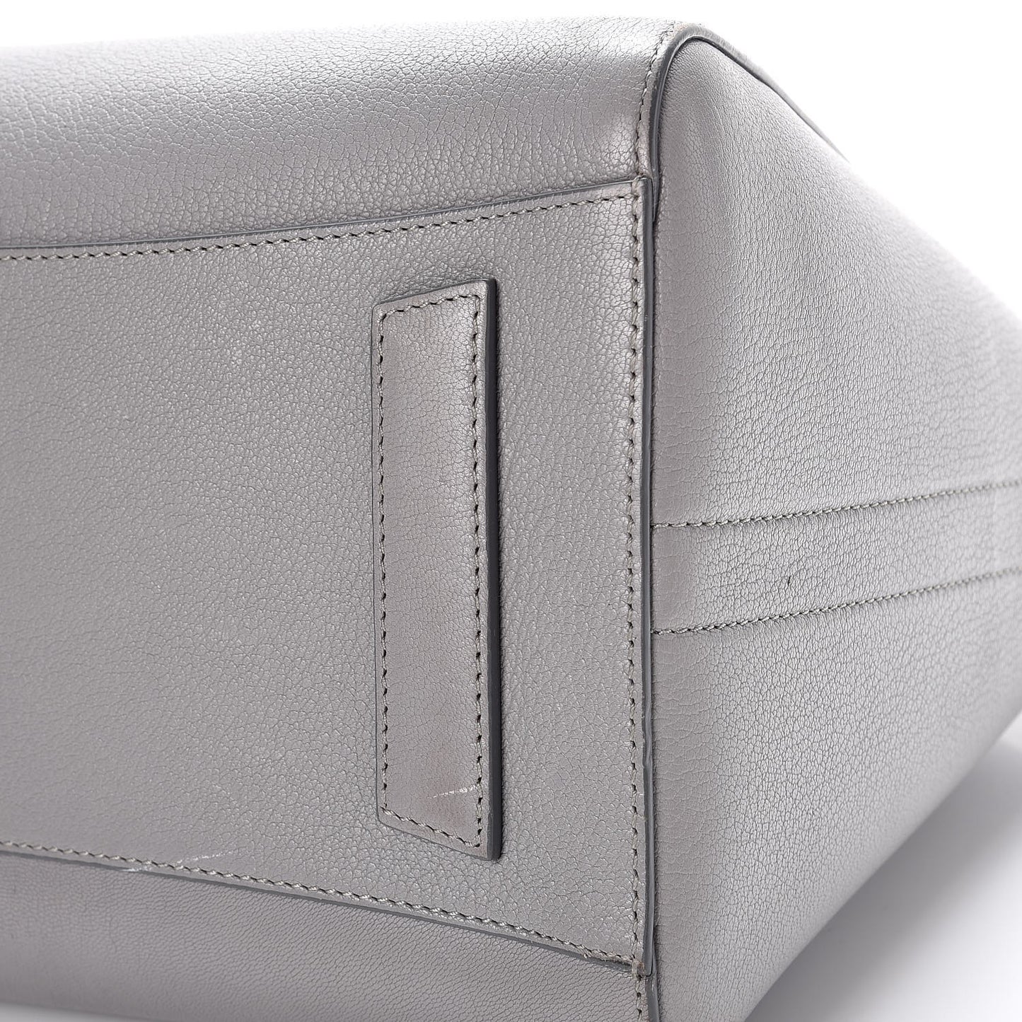 Sugar Goatskin Medium Antigona Pearl Grey