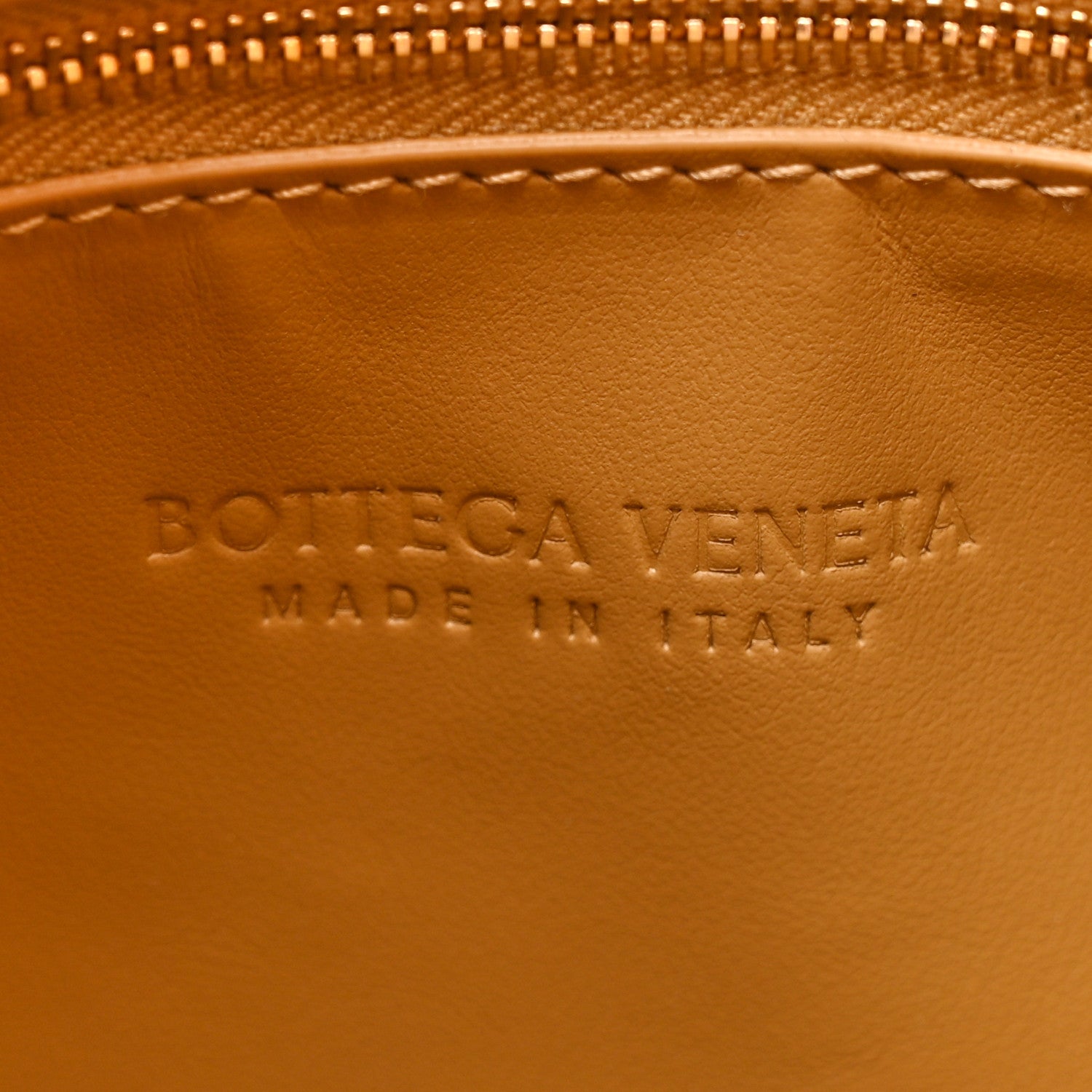 Bottega Veneta Calfskin Intrecciato Small Hop Dark Praline 6 of 10