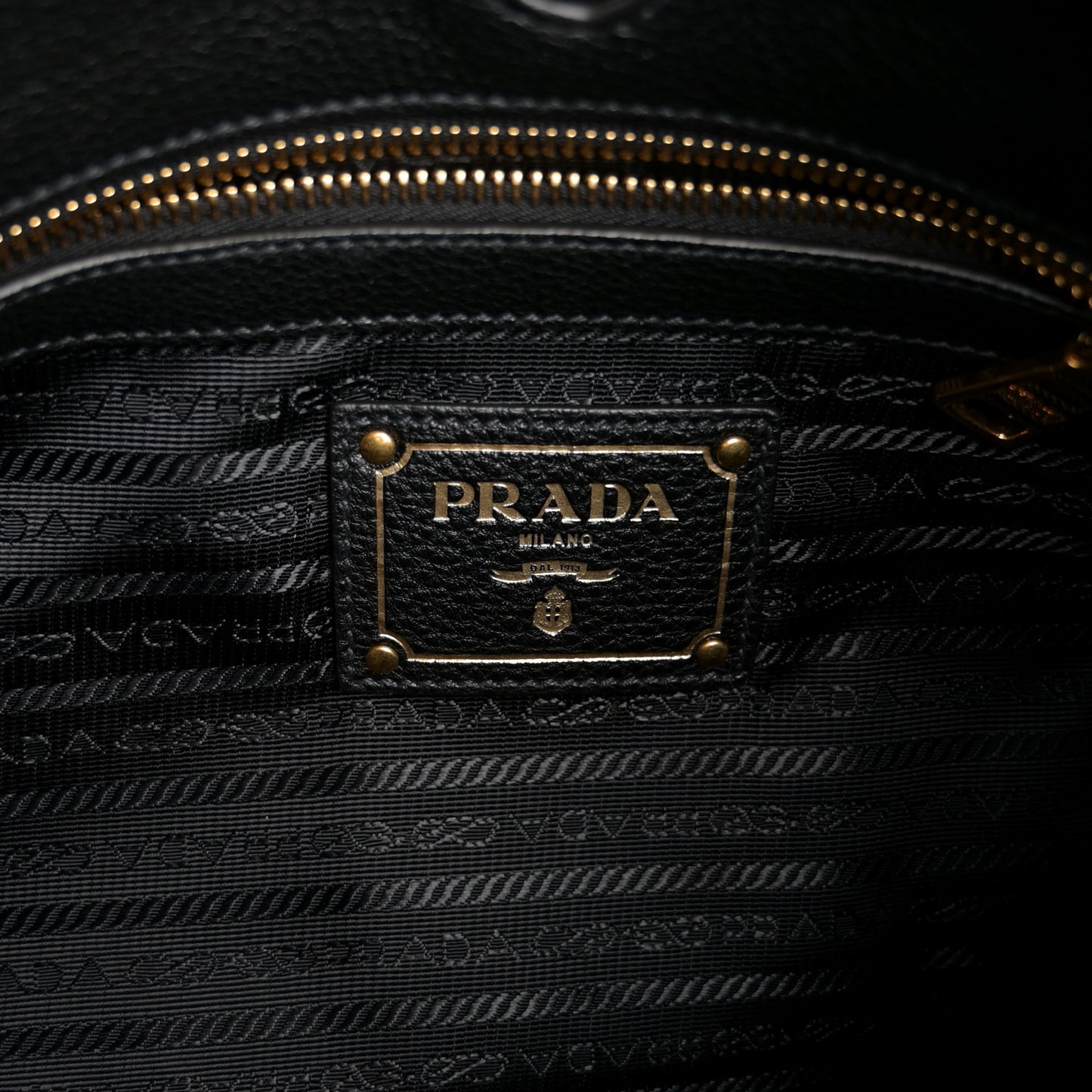 Vitello Phenix Embossed Logo Hobo Black