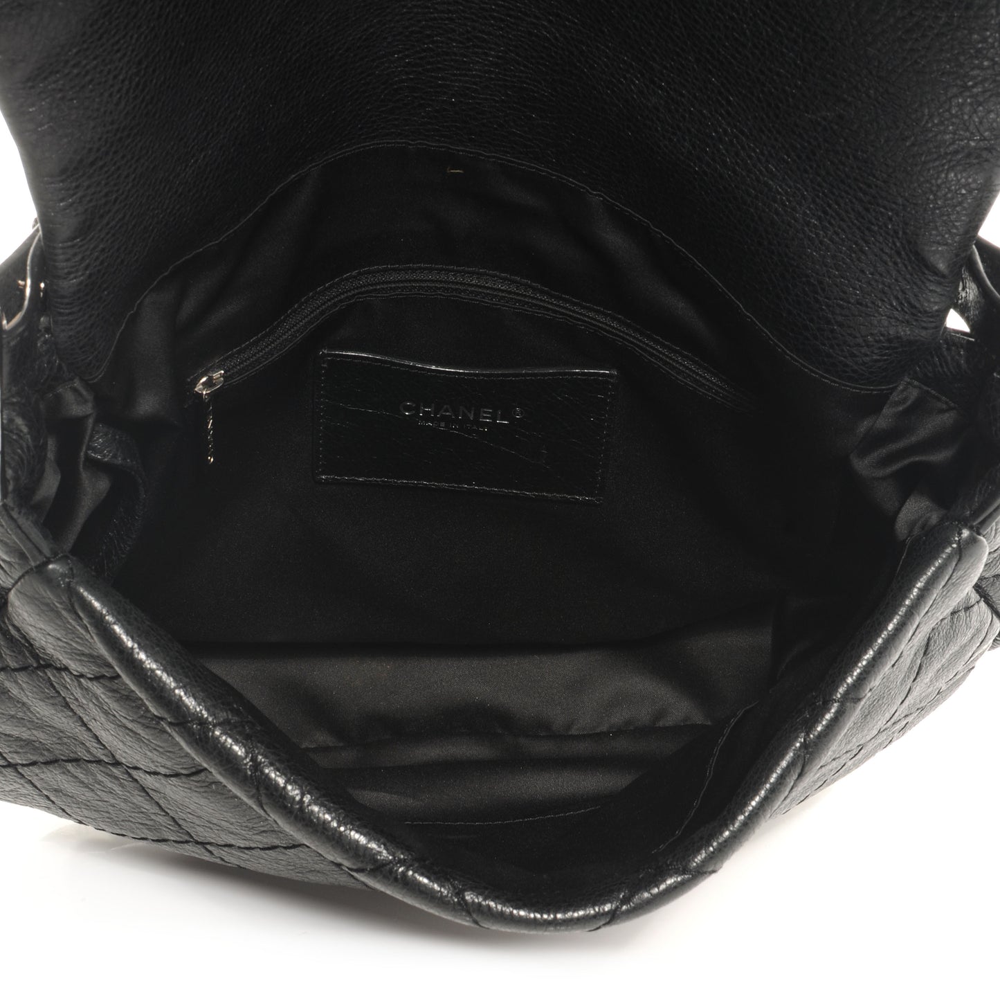 Glazed Calfskin On The Road XL Flap Black