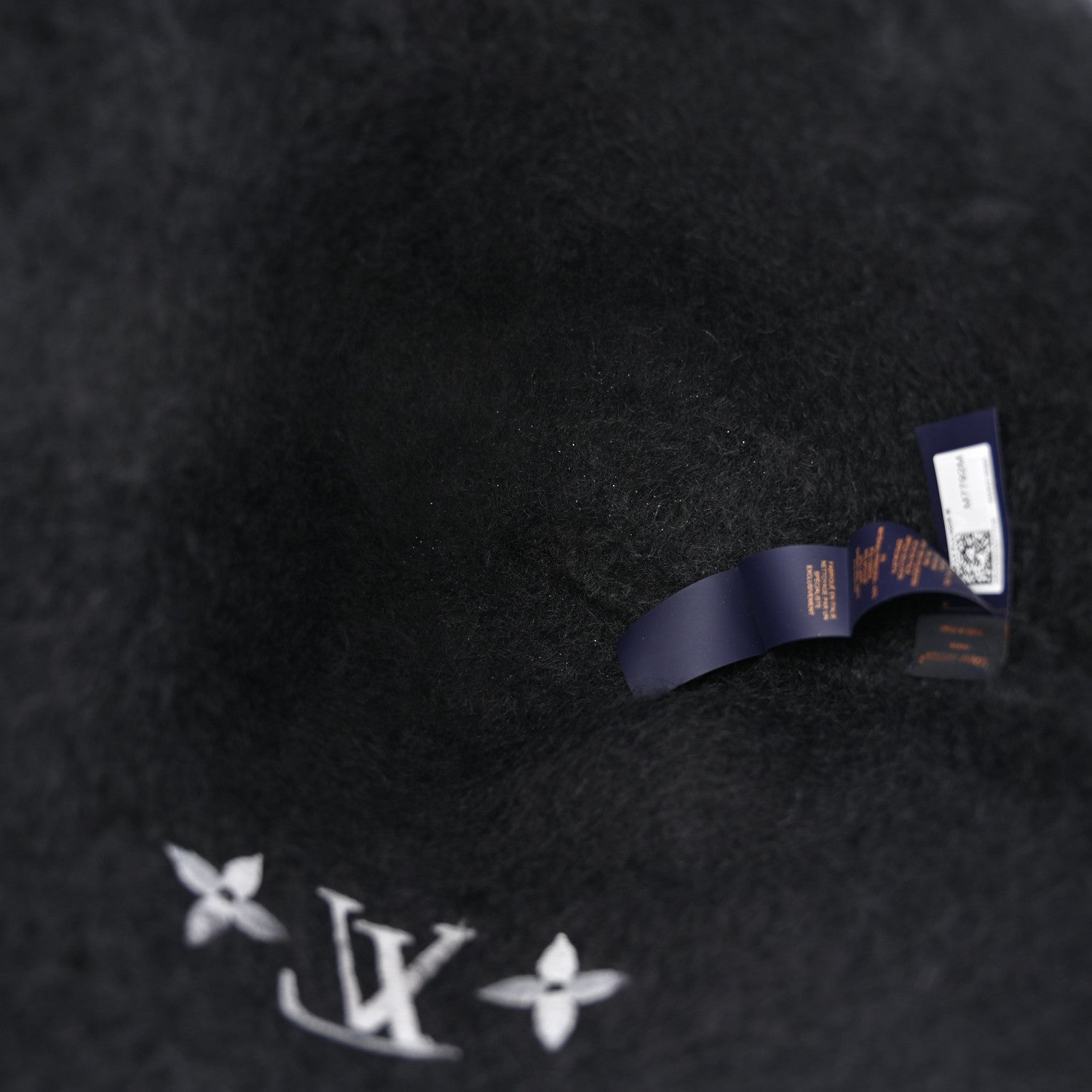 Louis Vuitton Mohair Wool LV Fluffy Hat Black 7 of 9