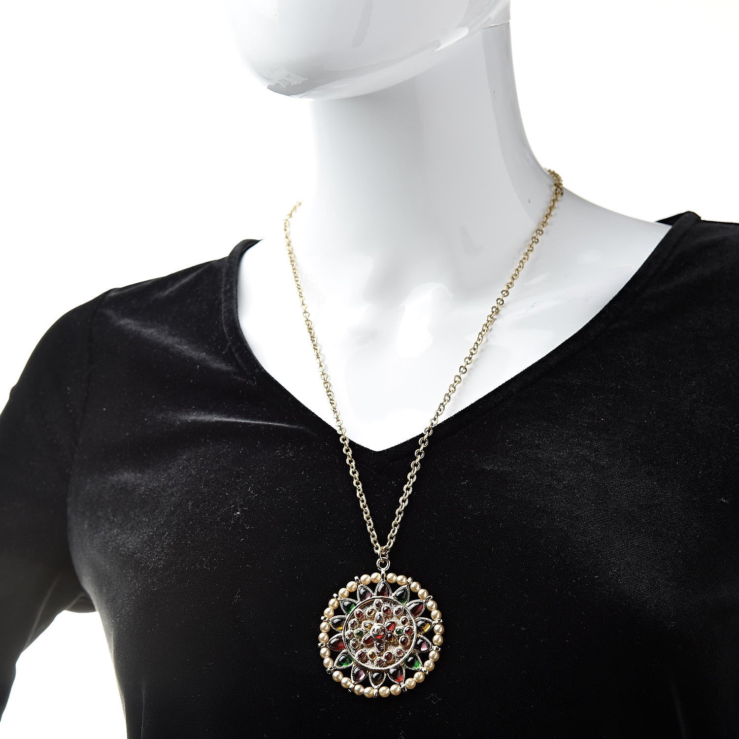 Chanel Gripoix Pearl Medallion Necklace Gold 2 of 5
