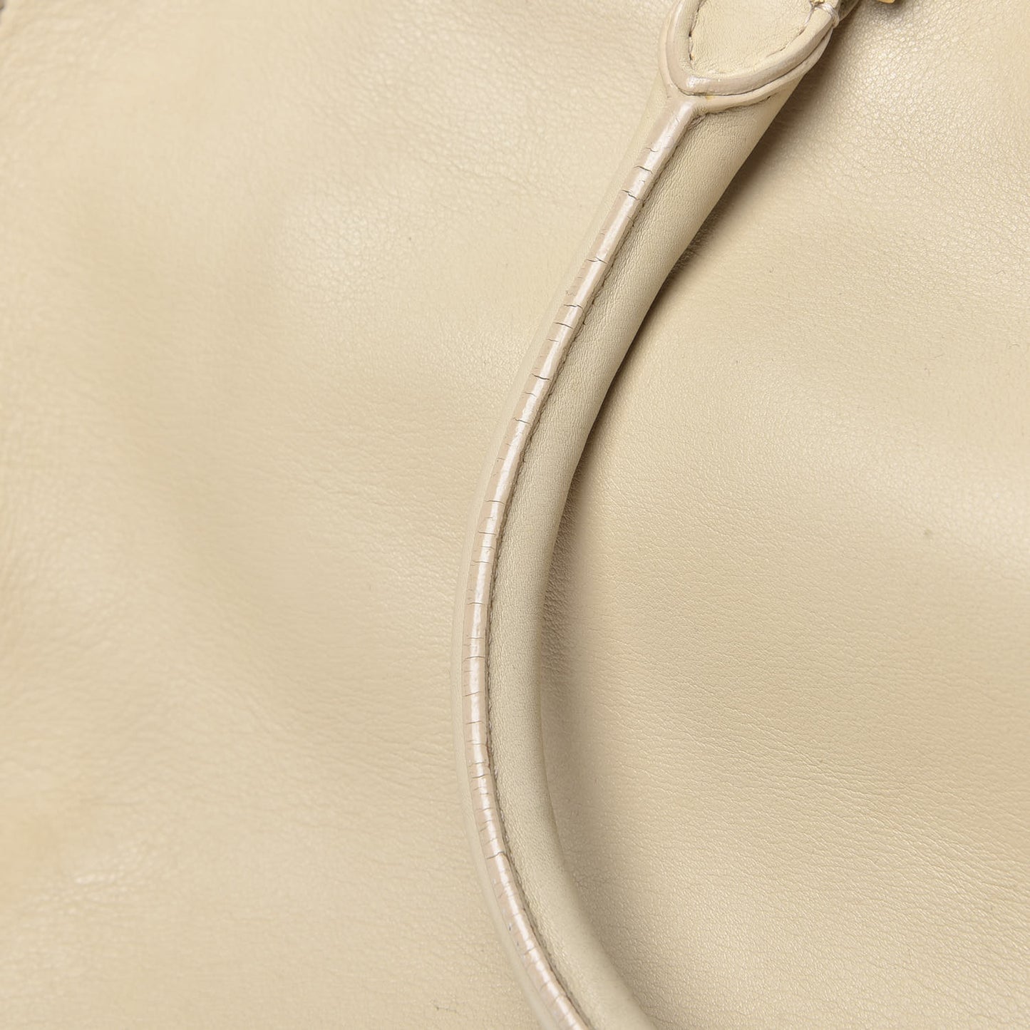 Calfskin Medium Classic Y Cabas Beige