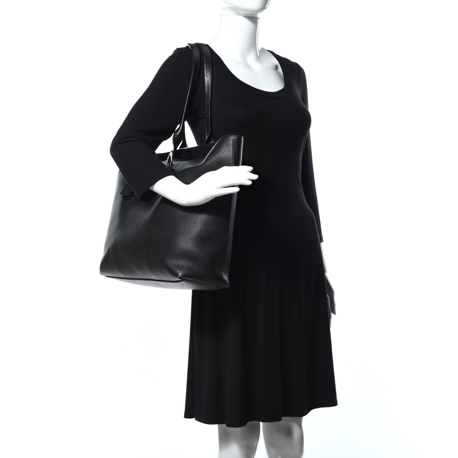 Louis Vuitton Taurillon Cabas Voyage Tote Black 2 of 9
