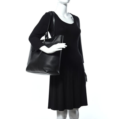 Louis Vuitton Taurillon Cabas Voyage Tote Black 2 of 9