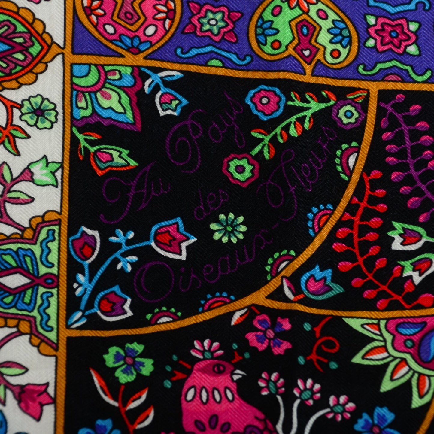Cashmere Silk Au Pays De Oiseaux Fleurs Shawl 140 Noir Fuchsia Vert