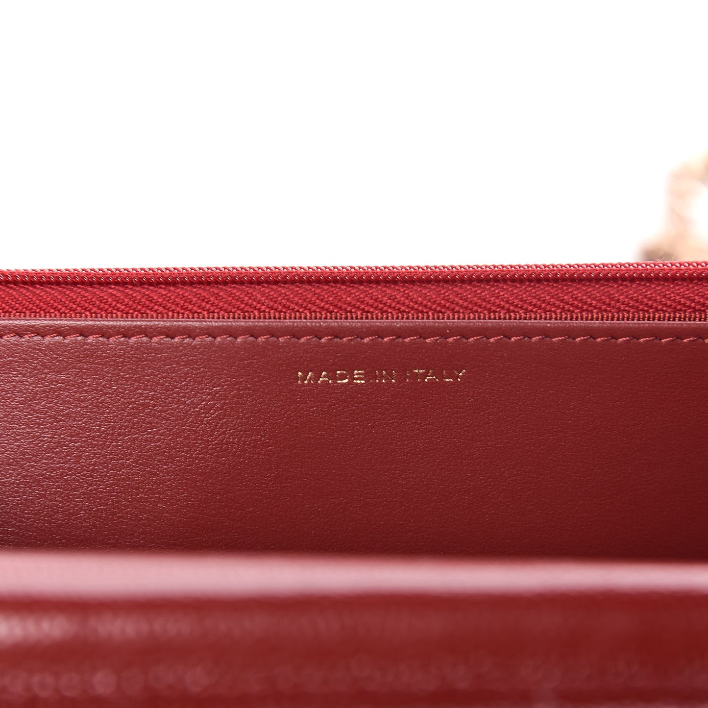 Caviar Quilted Wallet On Chain WOC Dark Red