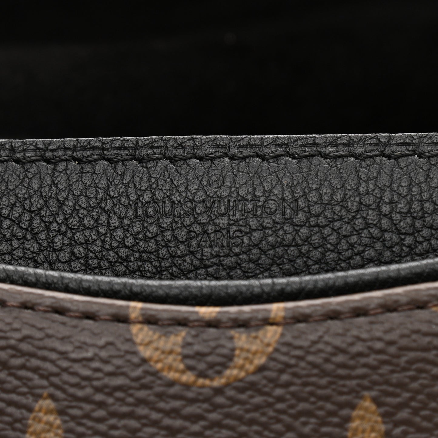Monogram Pallas Chain Black