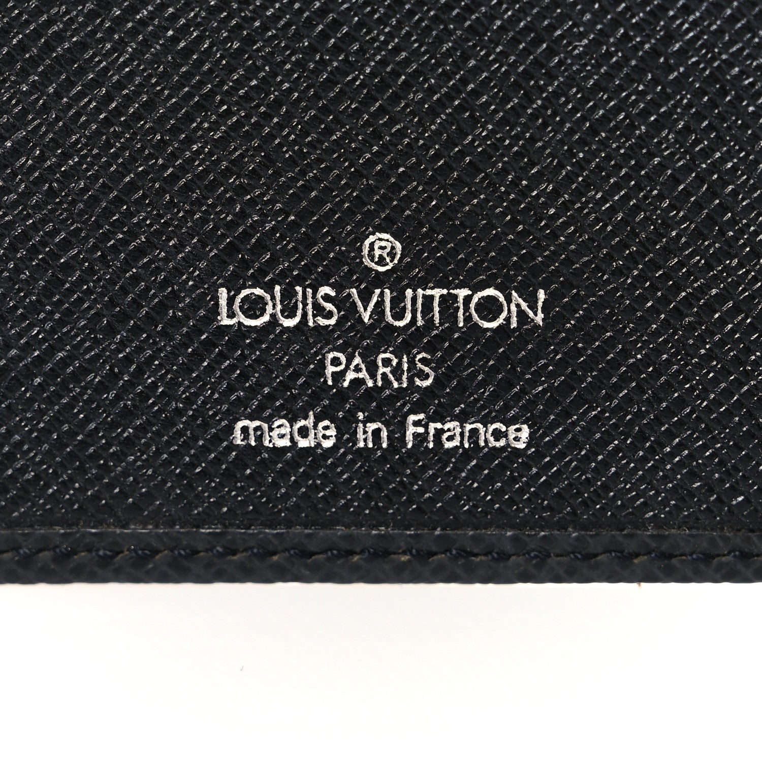 Louis Vuitton Taiga Etui Palm Cover  Black 6 of 6