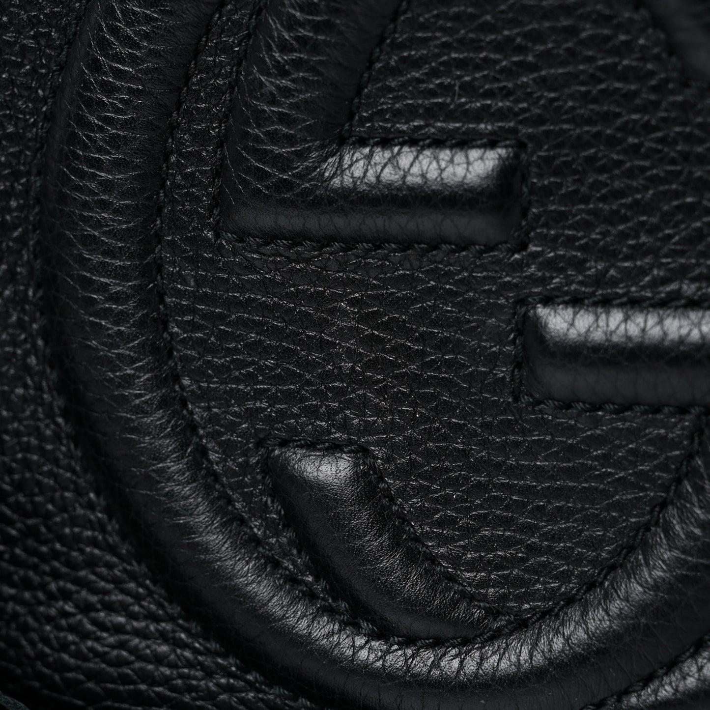 Pebbled Calfskin Small Soho Disco Bag Black