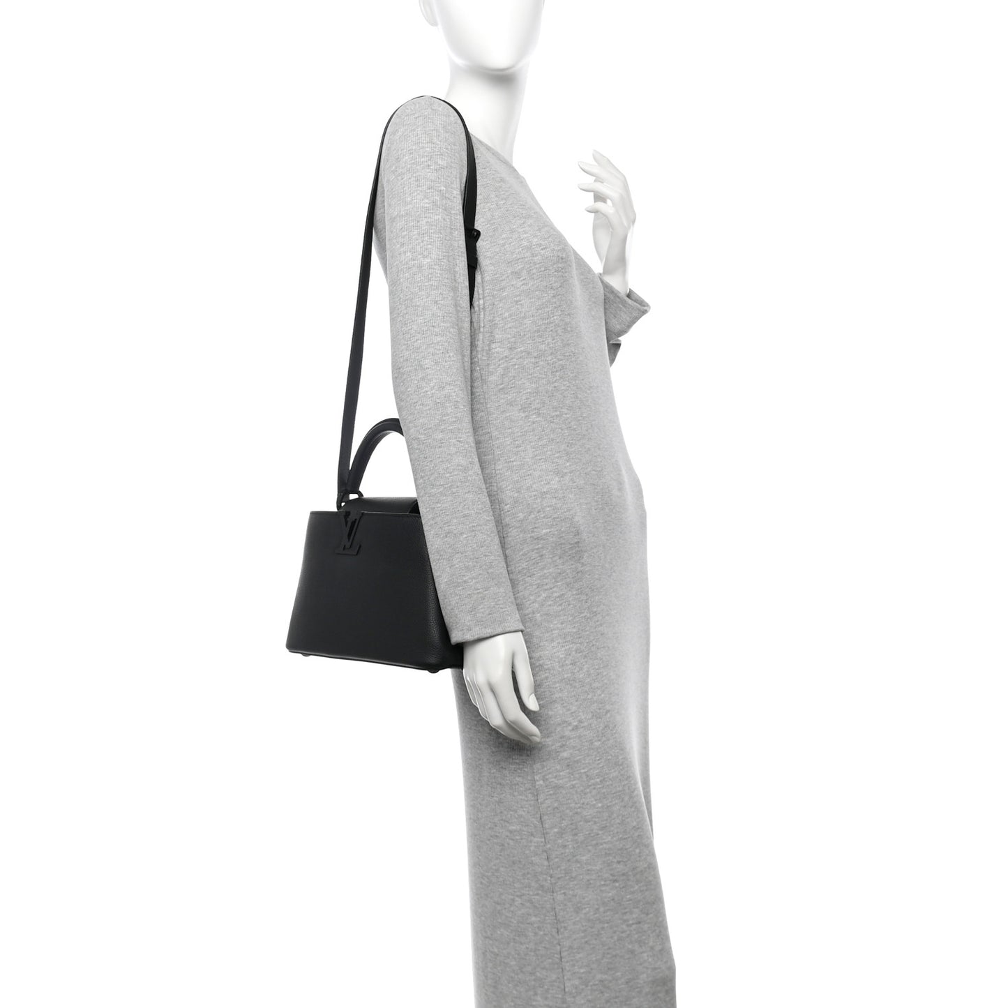 Taurillon Capucines BB Matte Black