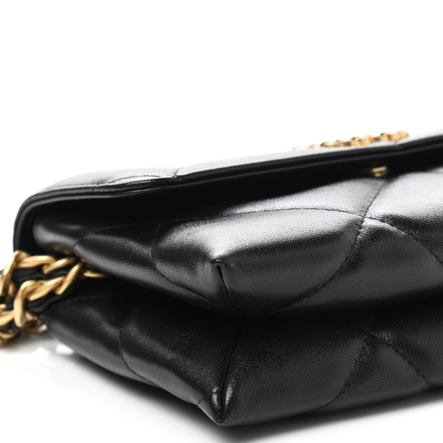Lambskin Quilted Chanel 19 Flap Clutch Black