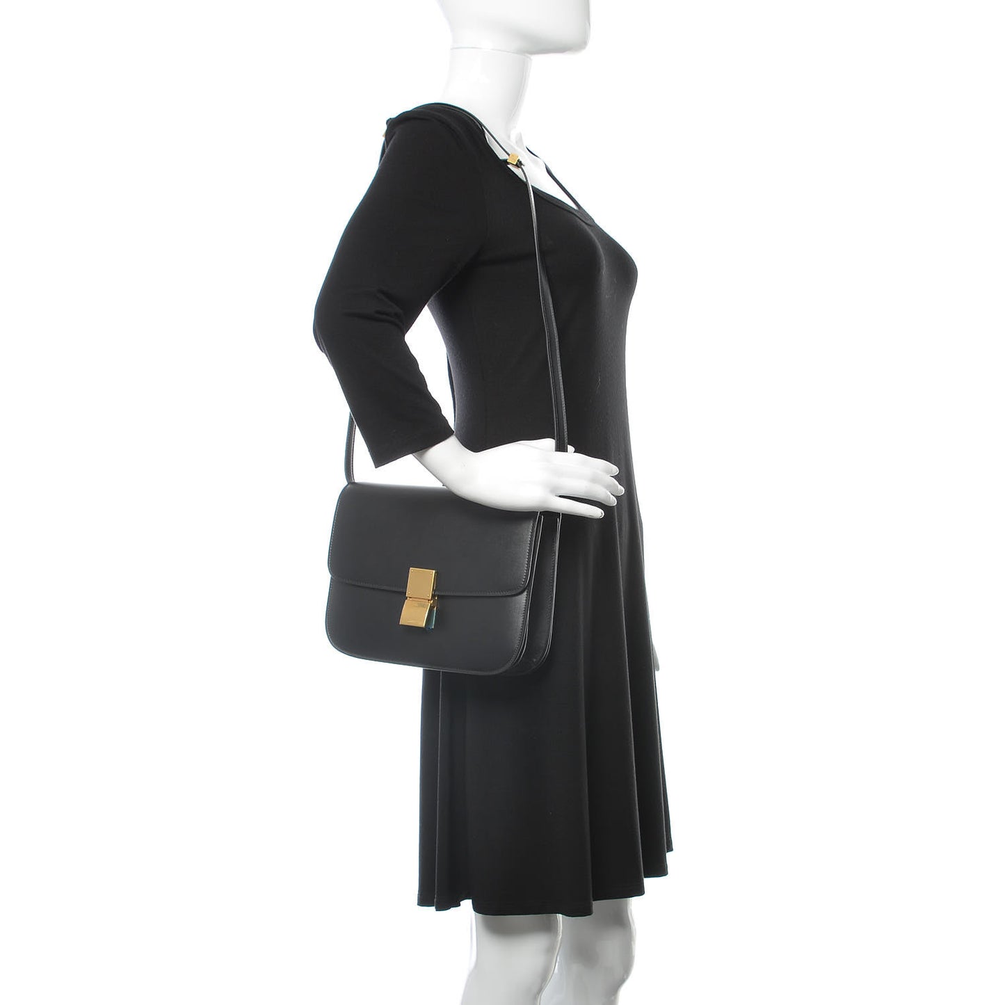 Box Calfskin Medium Classic Box Flap Bag Black
