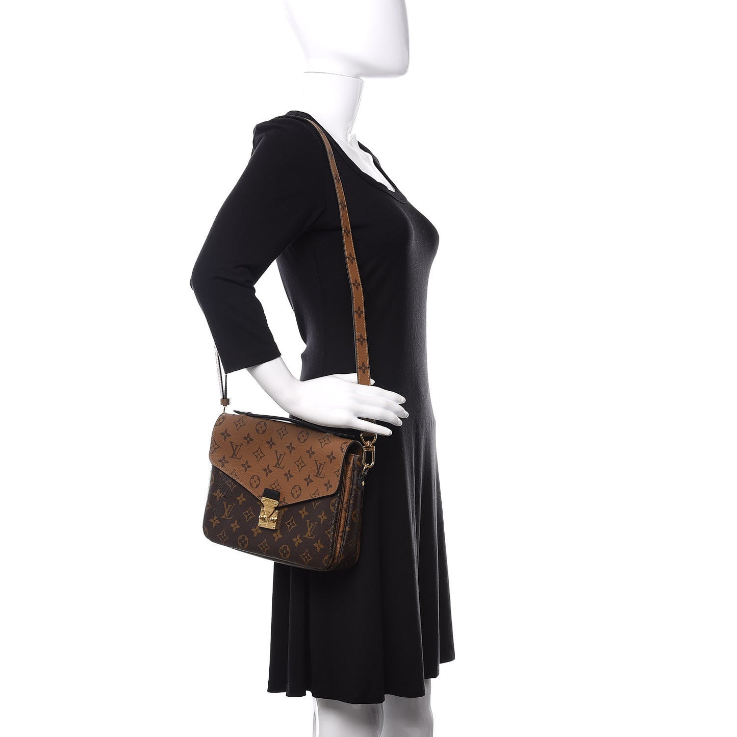 Reverse Monogram Pochette Metis