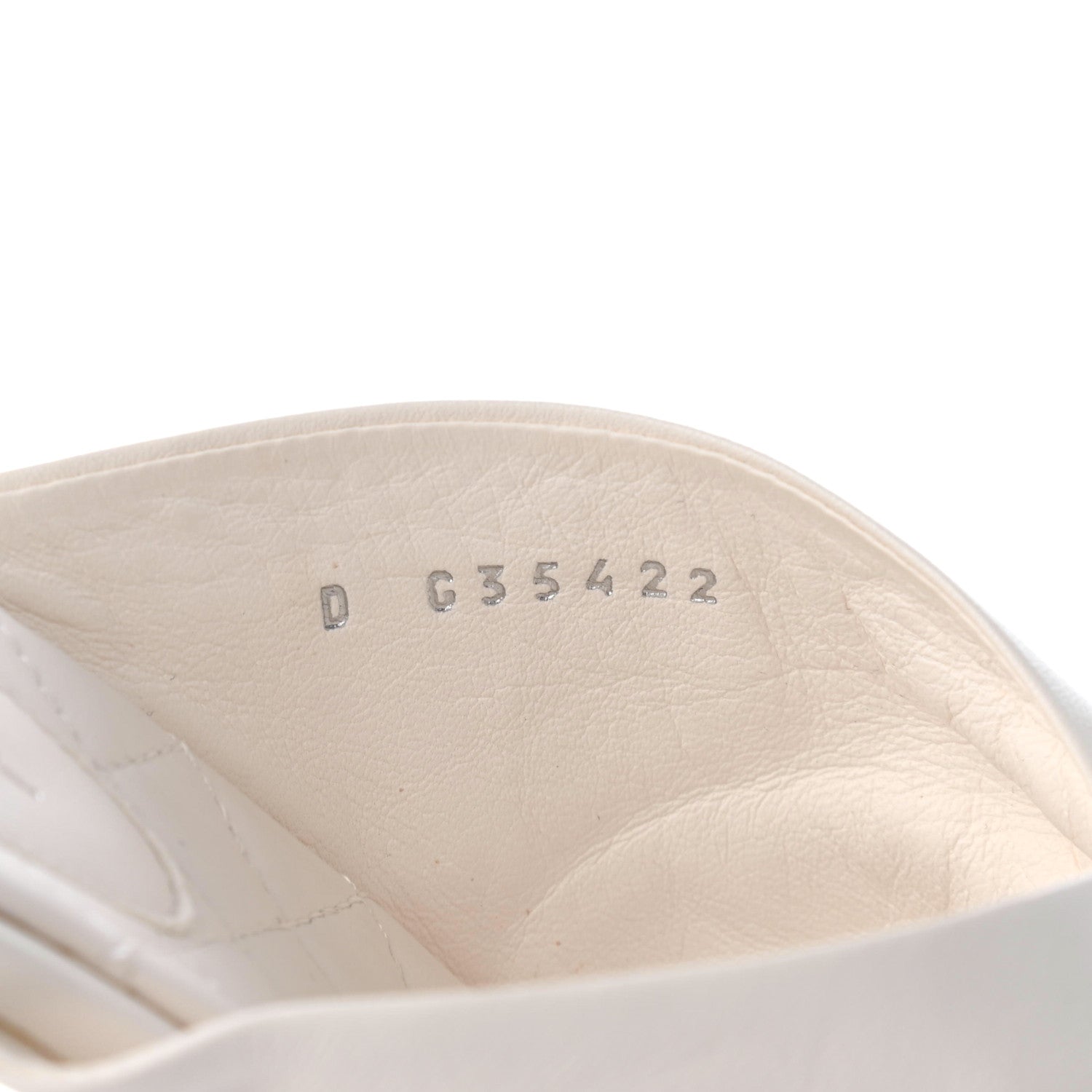 Chanel Lambskin Pearl Bow CC Flat Sandals 38 White 8 of 10