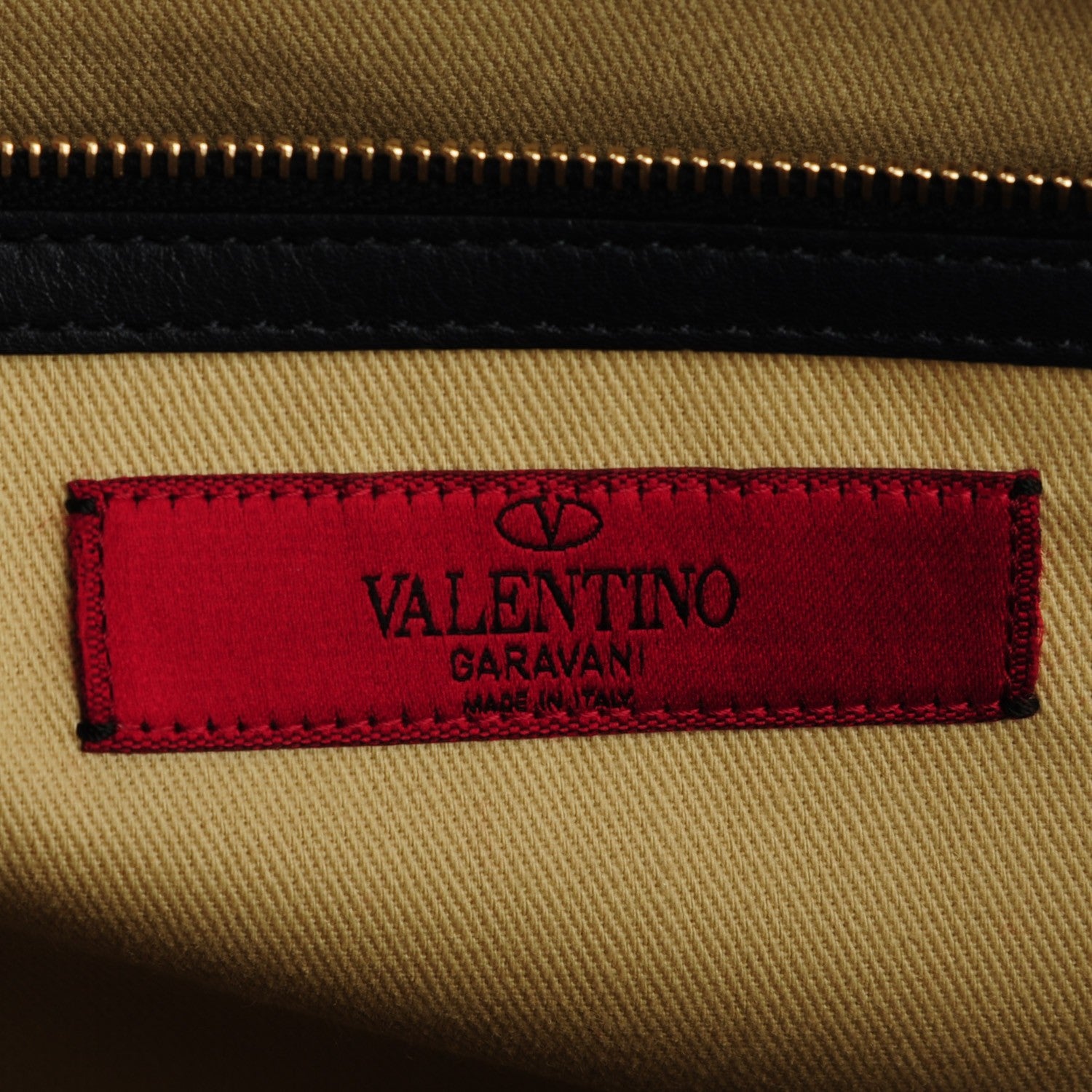 Valentino Garavani Vitello Rockstud Dome Shopper Marine 6 of 8