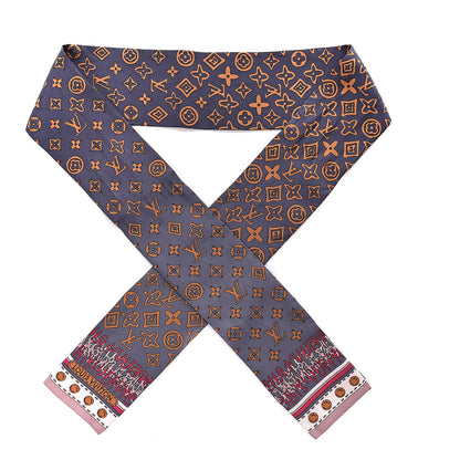 Louis Vuitton Silk Monogram Map Bandeau Quetsche 1 of 4
