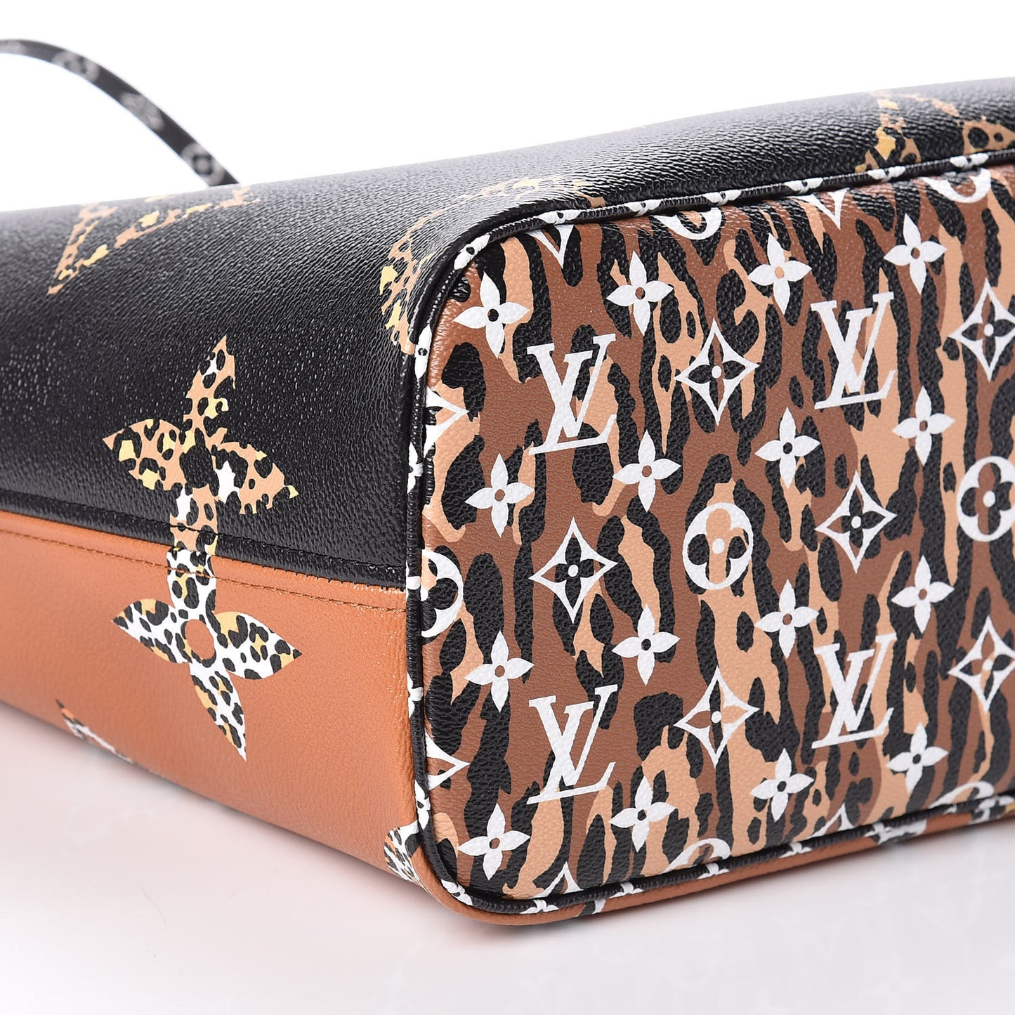 Monogram Giant Jungle Neverfull MM Black