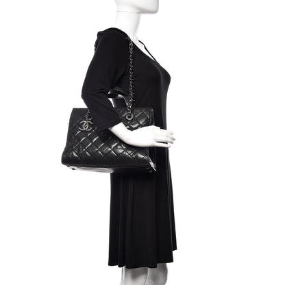 Chanel Crumpled Grained Calfskin Quilted CC Crave Tote Black 2 of 11