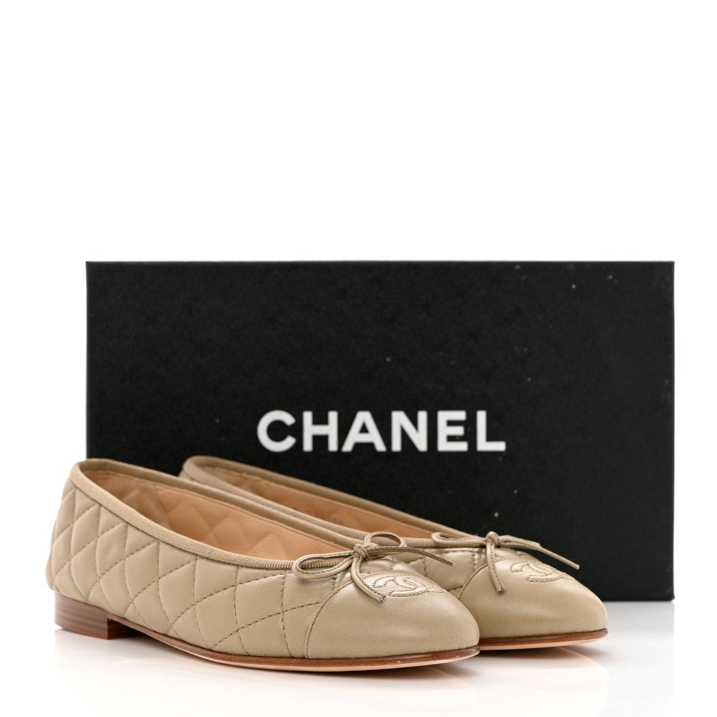Lambskin Quilted CC Cap Toe Ballerina Flats 36.5 Beige