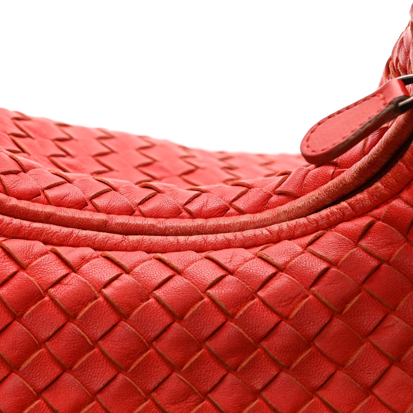 Nappa Intrecciato Medium Belly Veneta Hobo Flame