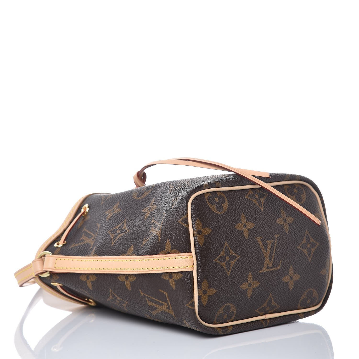 Louis Vuitton Monogram Nano Noe 4 of 7