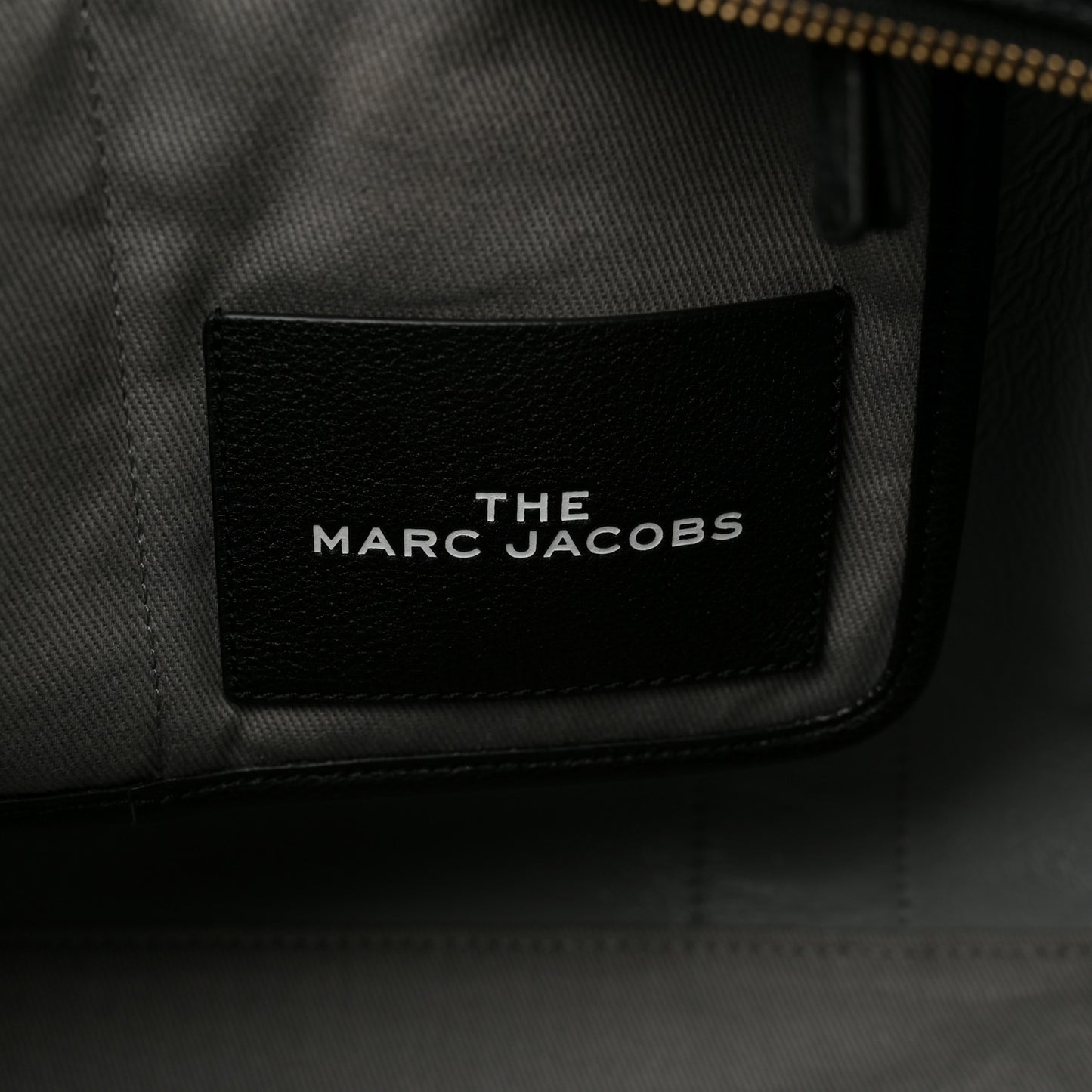 Grained Calfskin Large The Tote Bag Black