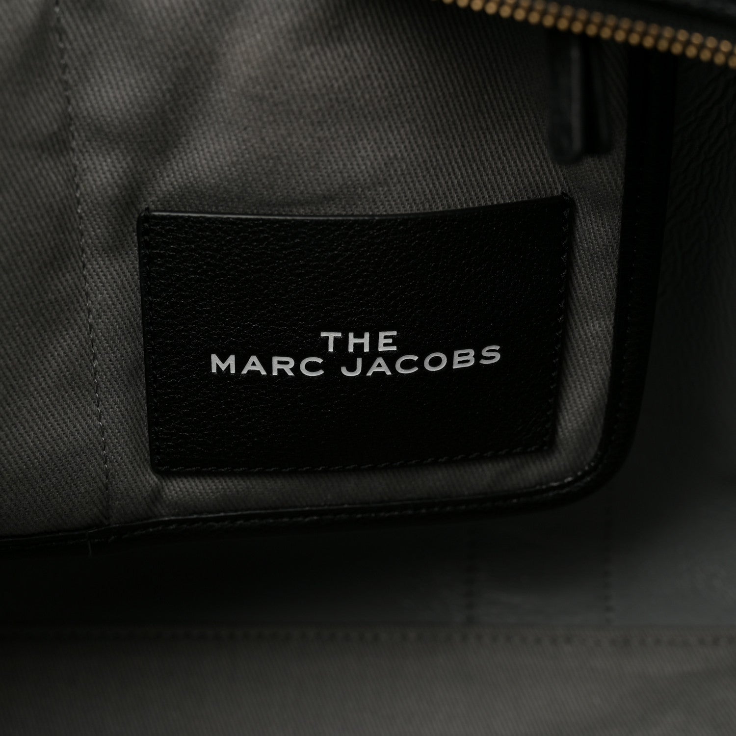 Marc Jacobs Grained Calfskin Large The Tote Bag Black 6 of 13