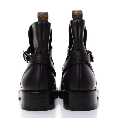 Louis Vuitton Calfskin Monogram Discovery Flat Ankle Boots 36 Black 7 of 10