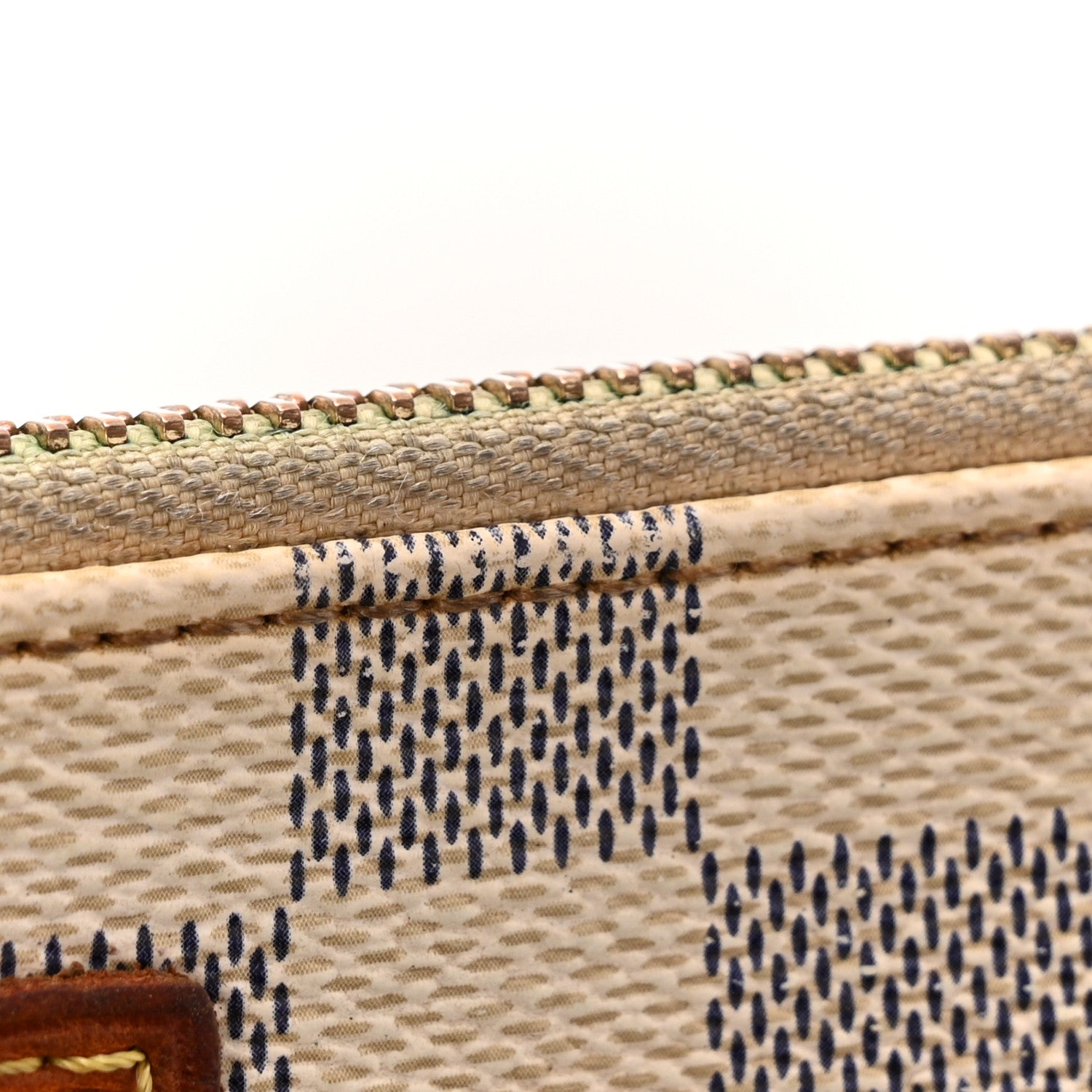 Louis Vuitton Damier Azur Pochette Milla MM 10 of 14