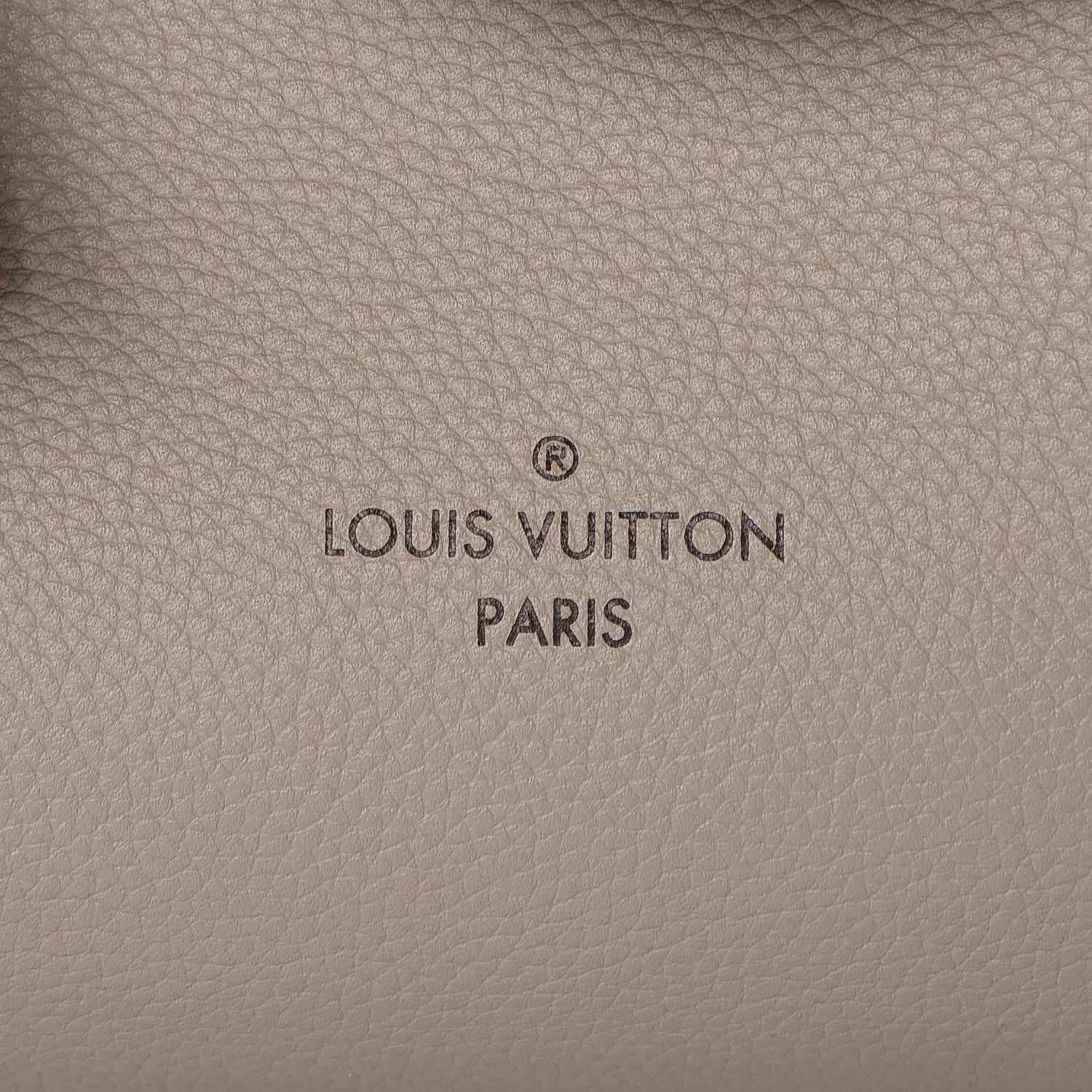 Louis Vuitton Mahina Haumea Galet 6 of 8
