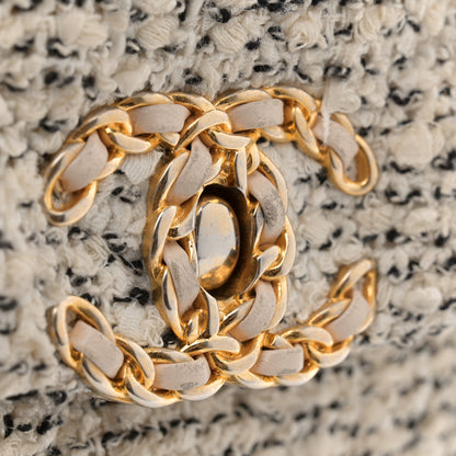 Chanel Tweed Quilted Medium Chanel 19 Flap Ecru Black 11 of 13