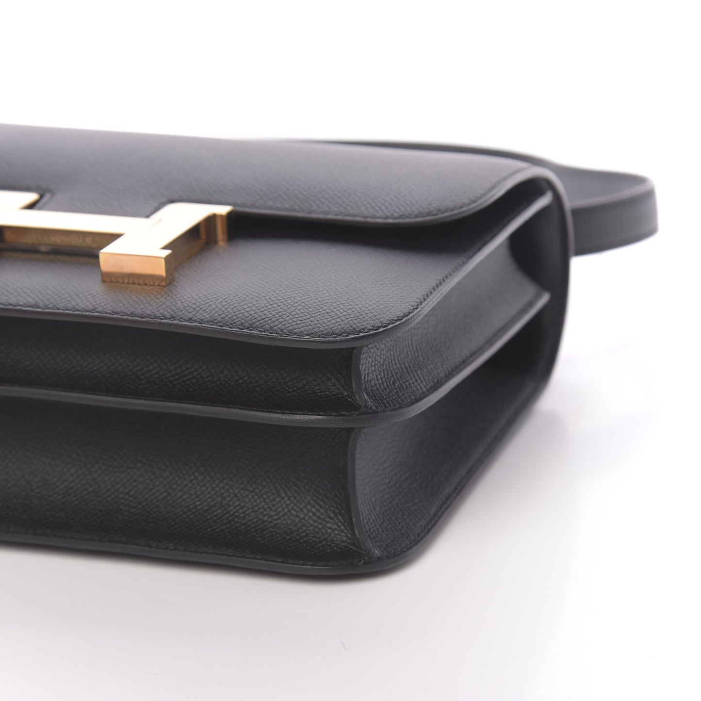 Epsom Constance 24 Black