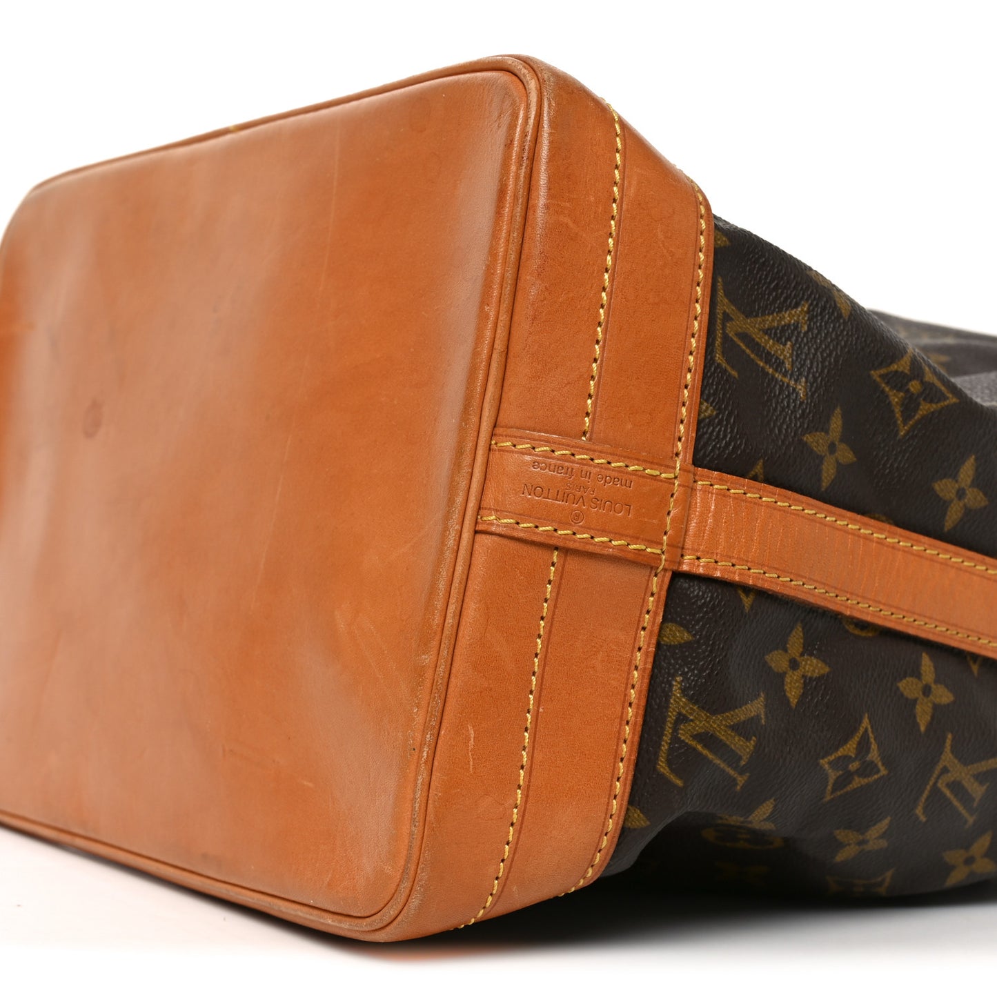 Monogram Noe