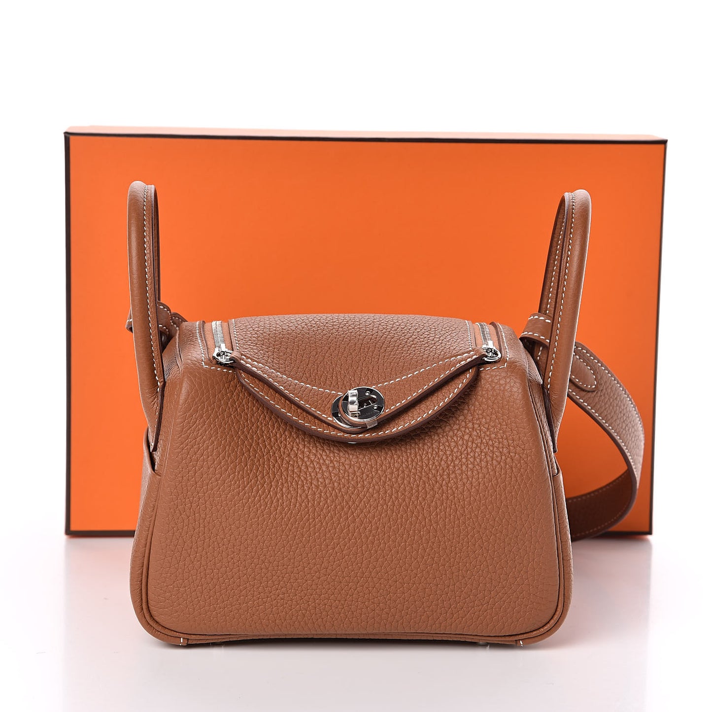 Taurillon Clemence Mini Lindy 20 Gold