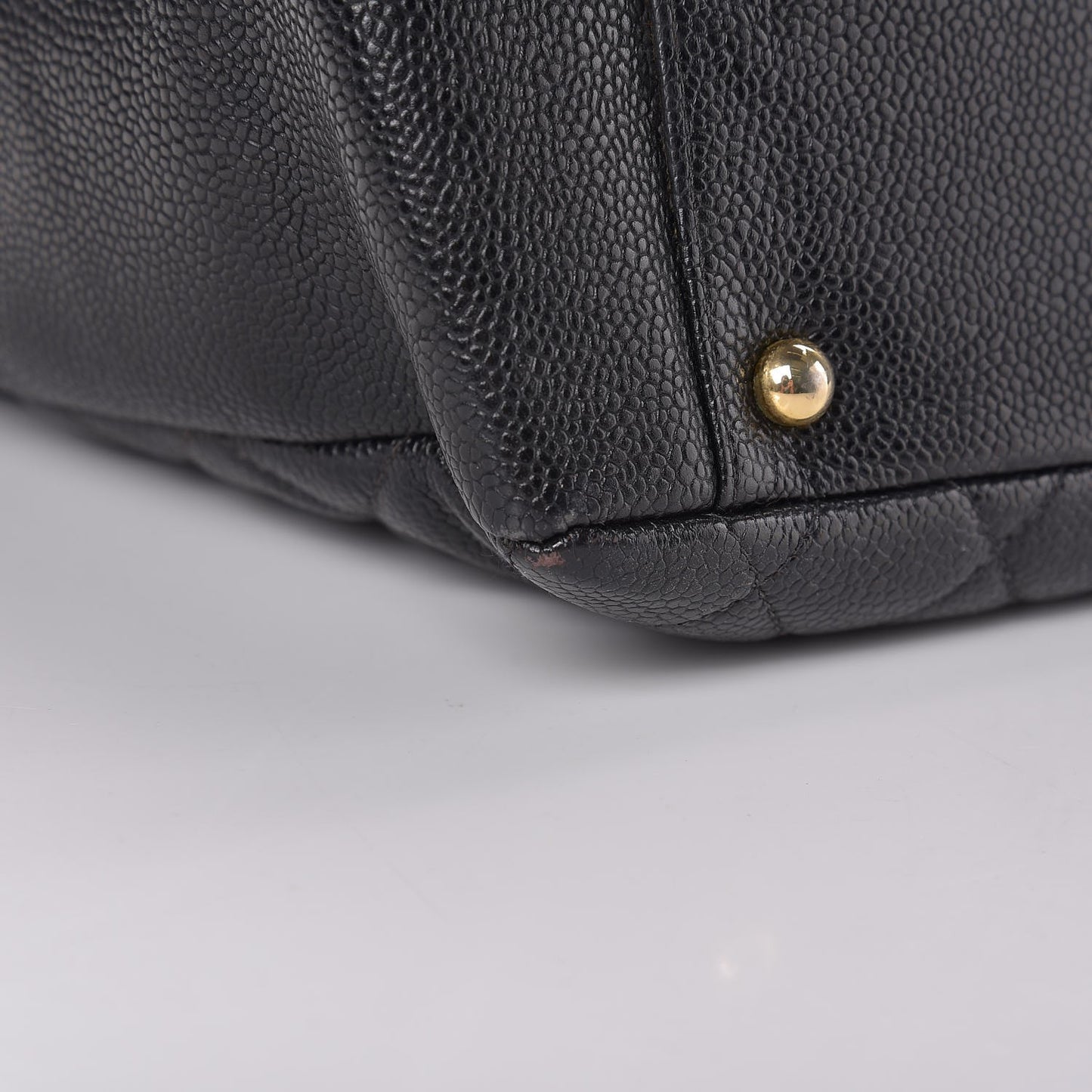 Caviar Quilted Grand Timeless Tote GTT Black