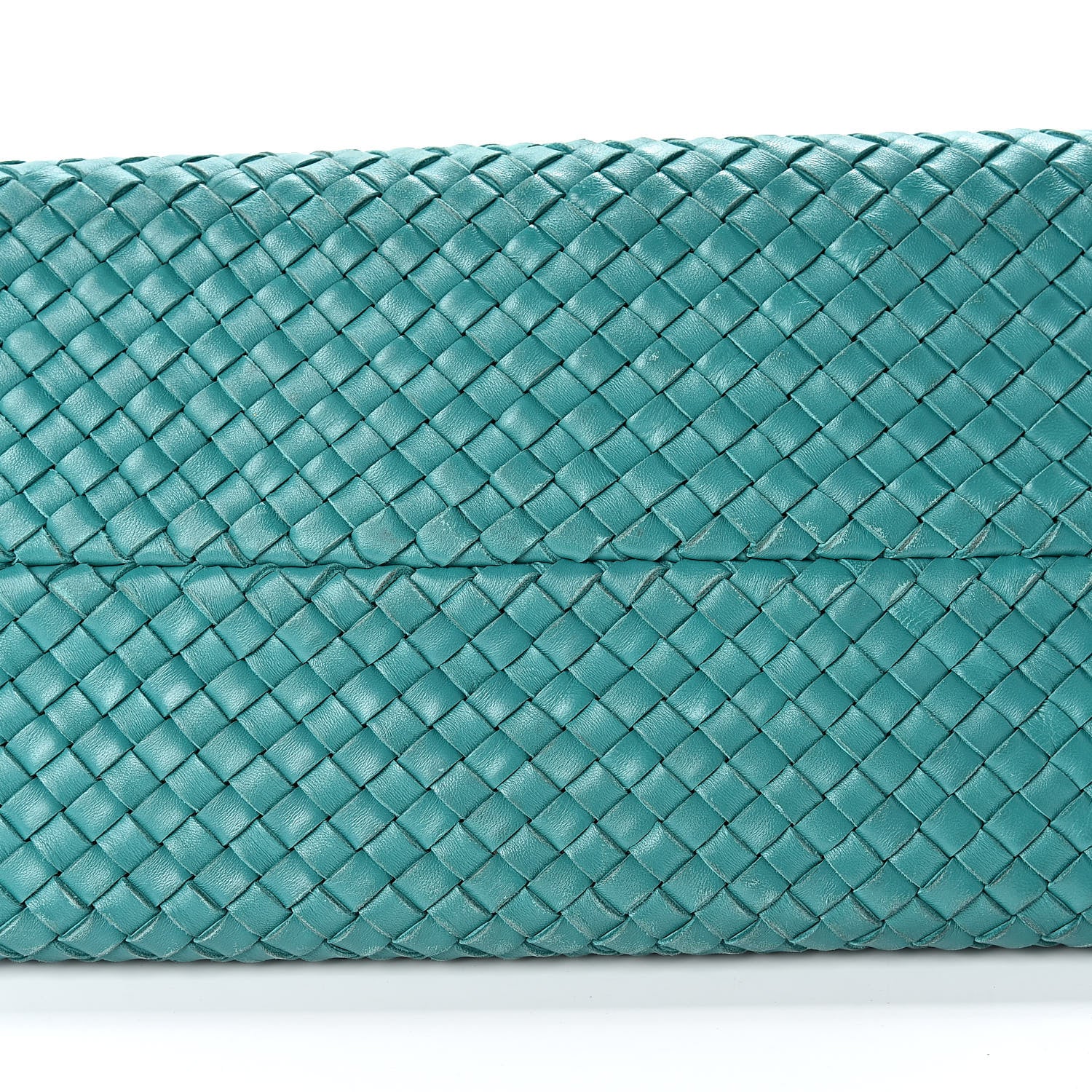 Bottega Veneta Nappa Intrecciato Medium Cabat Lagoon 14 of 28