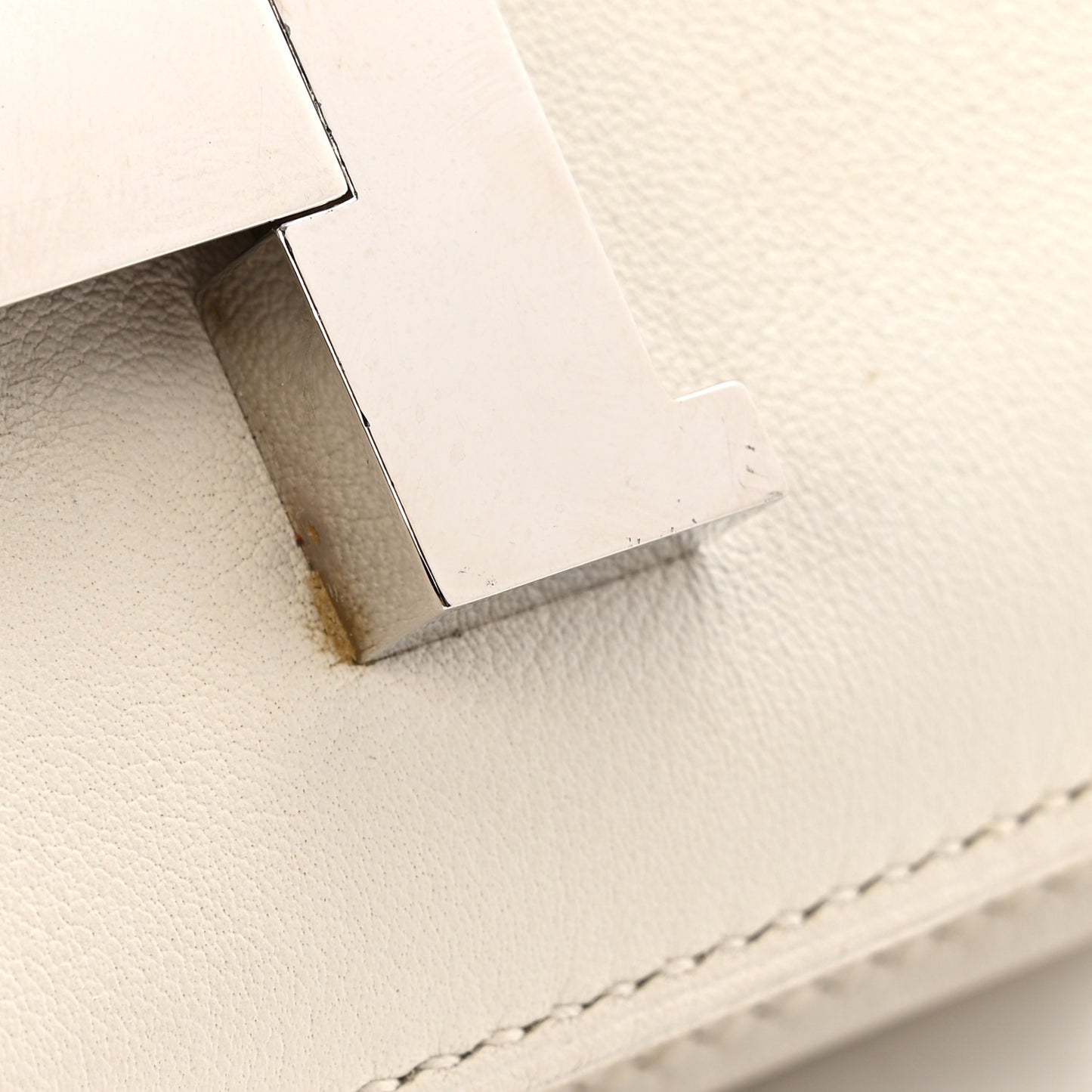 Swift Constance 18 White