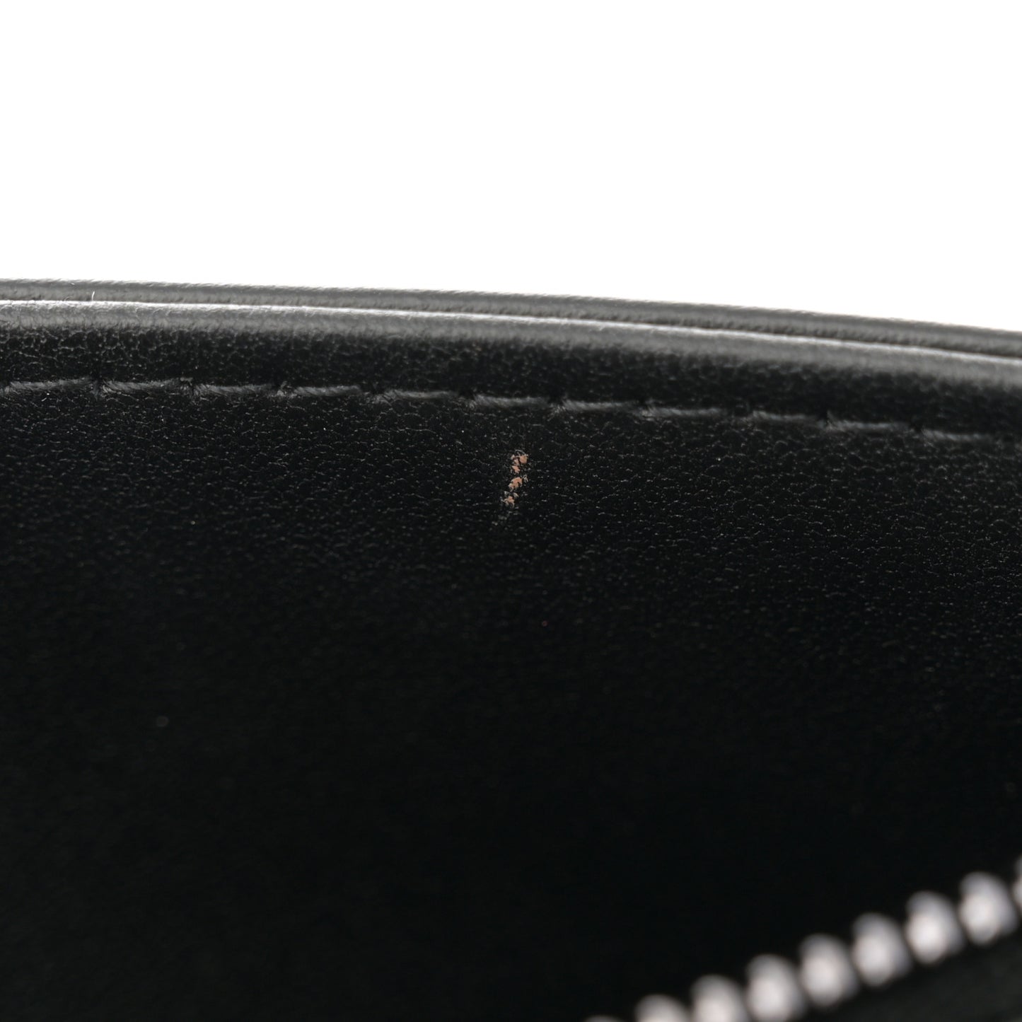 Calfskin Macrocannage Diamond Caro Zipped Pouch With Chain Black