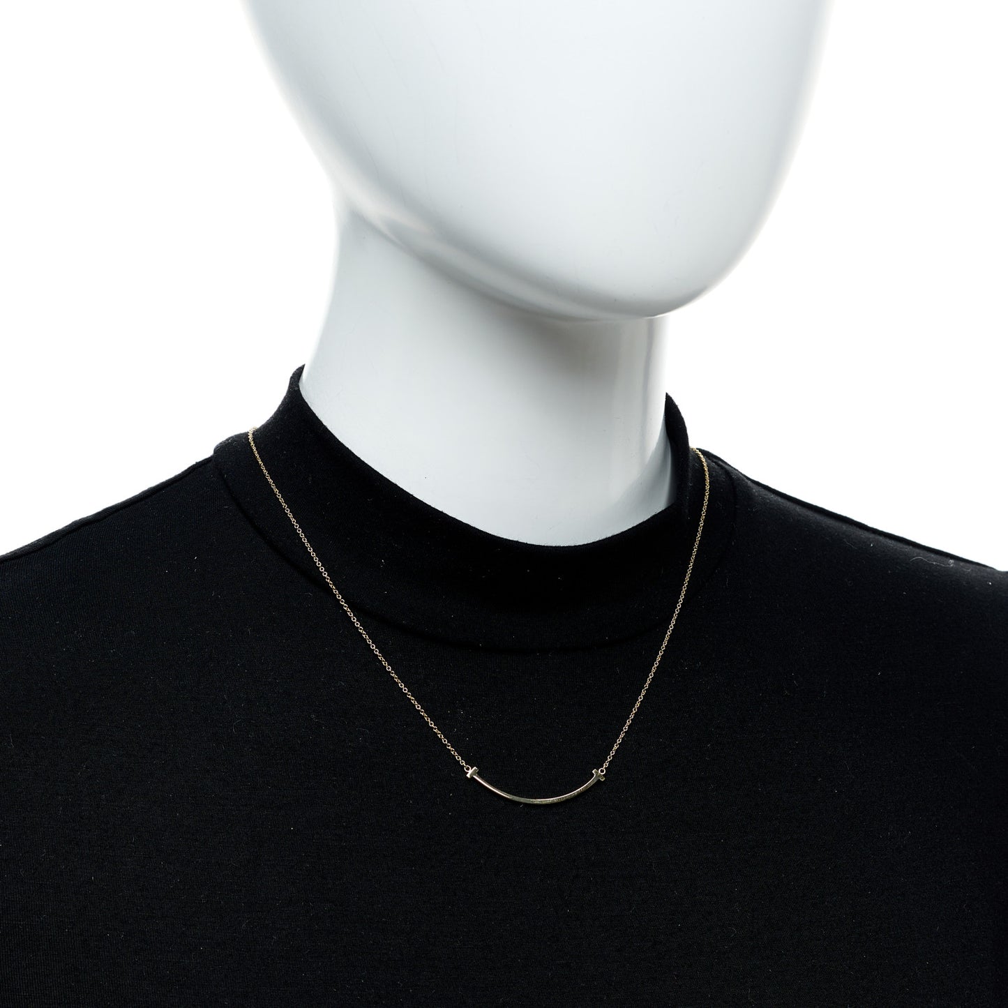 18K Yellow Gold Small T Smile Pendant Necklace