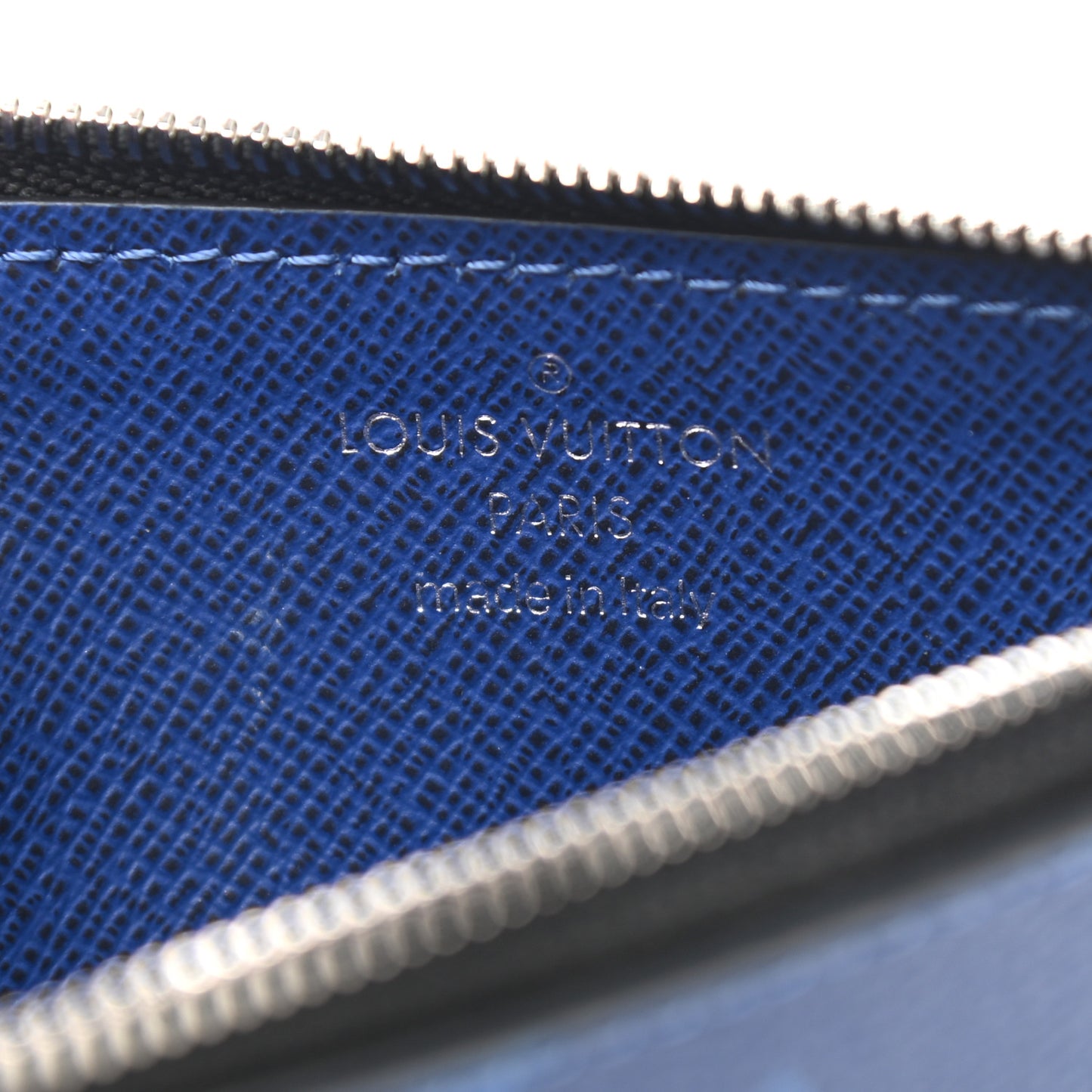 Monogram Taiga Coin Card Holder Cobalt