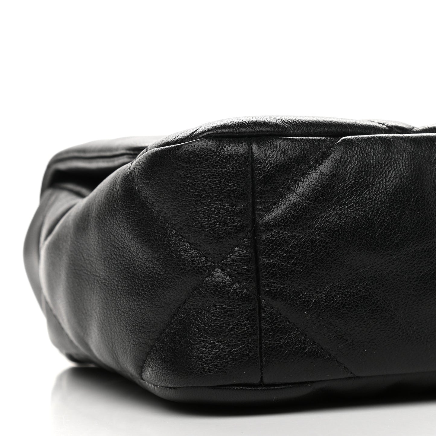 Goatskin Quilted Medium Chanel 19 Flap Black