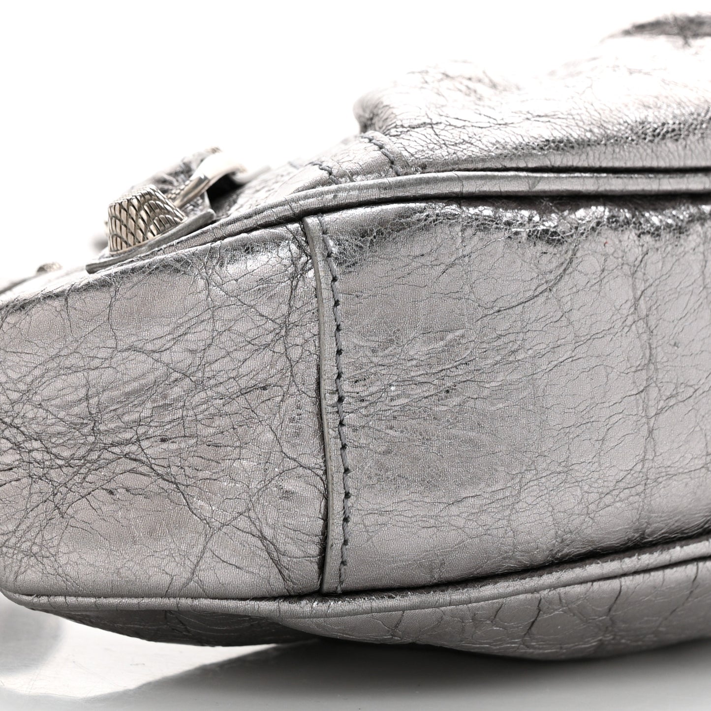 Metallic Agneau Arena Le Cagole Shoulder Bag XS Silver
