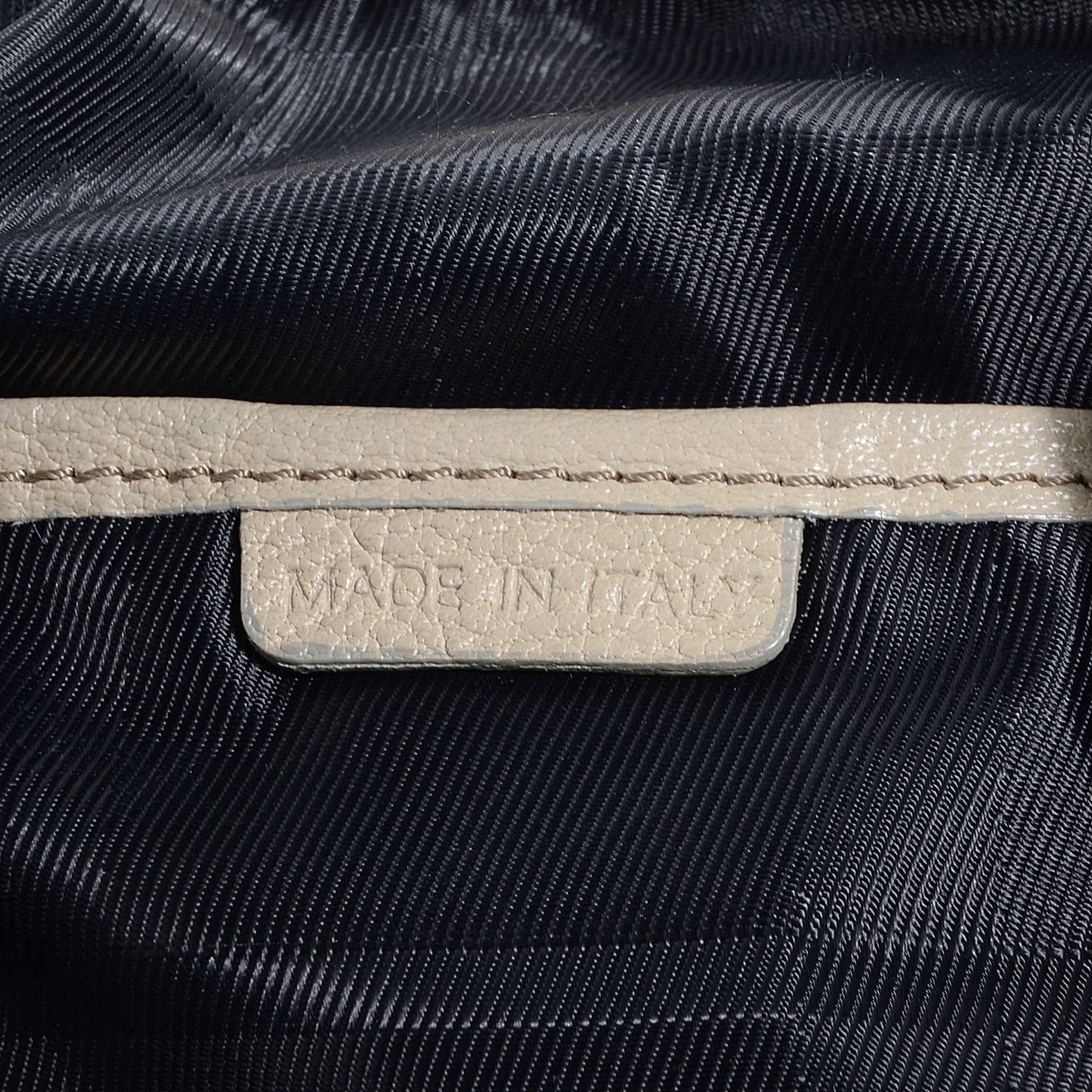 Buffalo Lambeth Hobo Grey