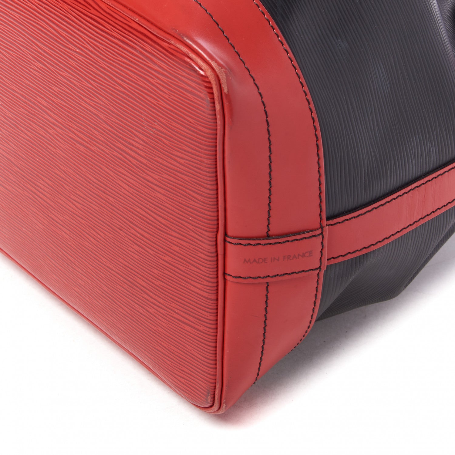 Louis Vuitton Epi Bi-Color Noe Castillan Red Black 5 of 10