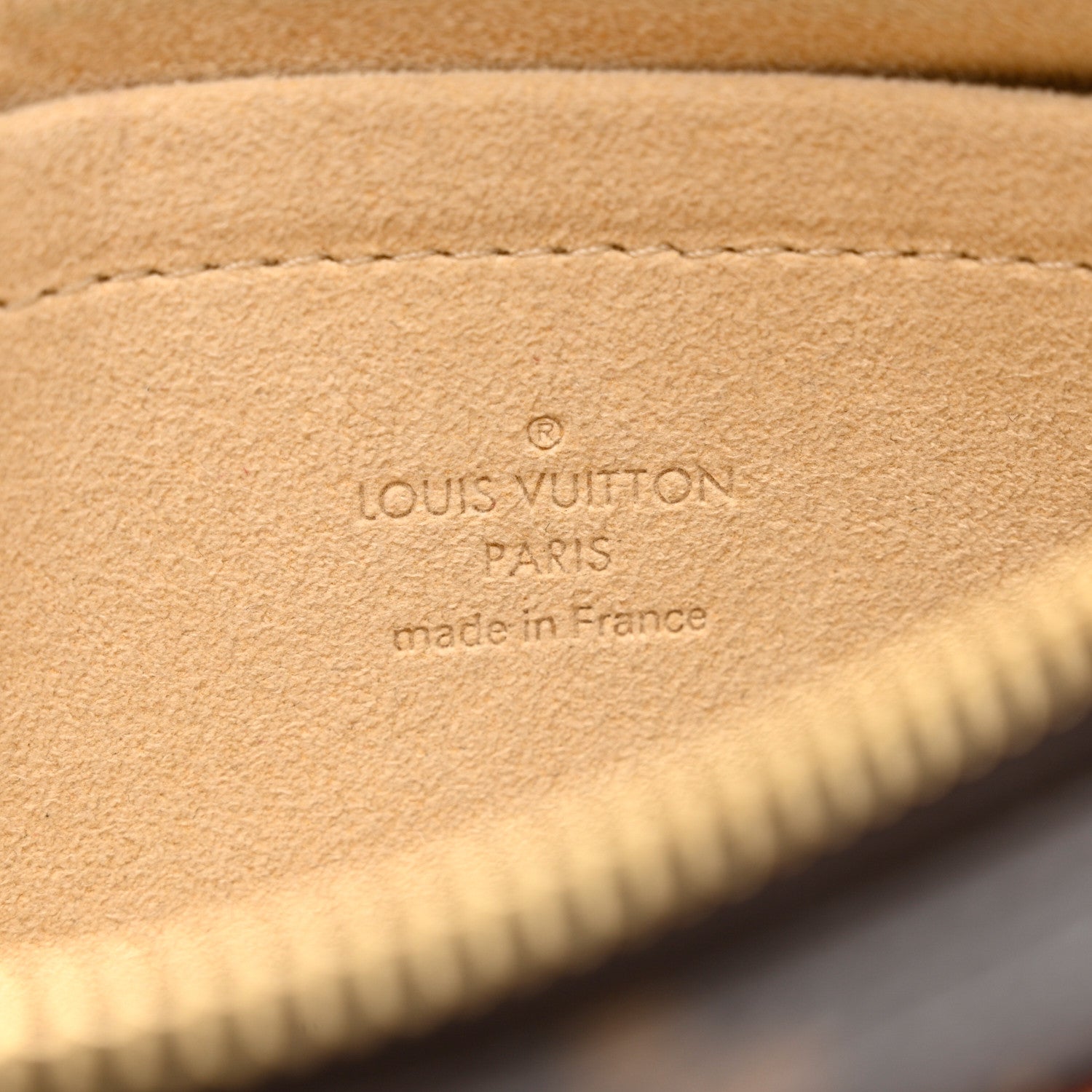 Louis Vuitton Monogram Pochette Milla MM 6 of 6