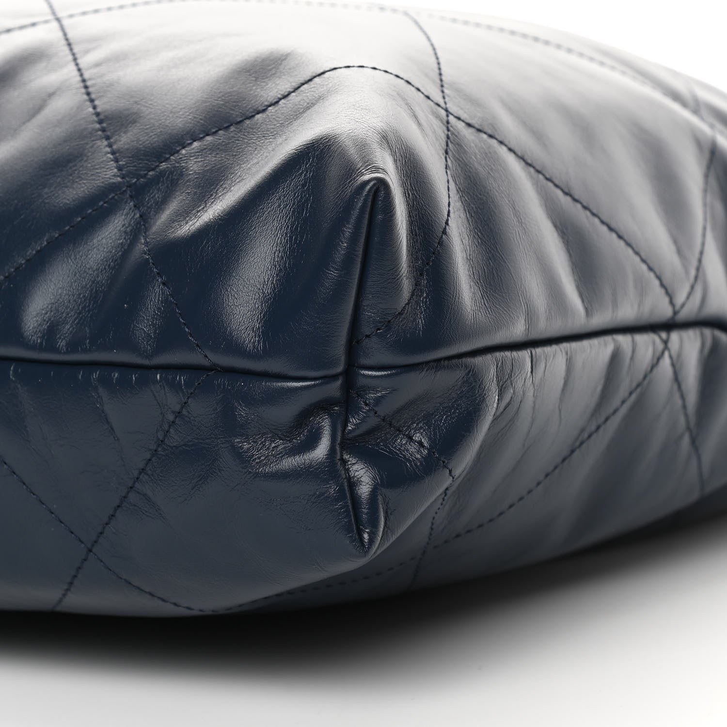 Chanel Shiny Calfskin Quilted Chanel 22 Navy Blue 11 of 12