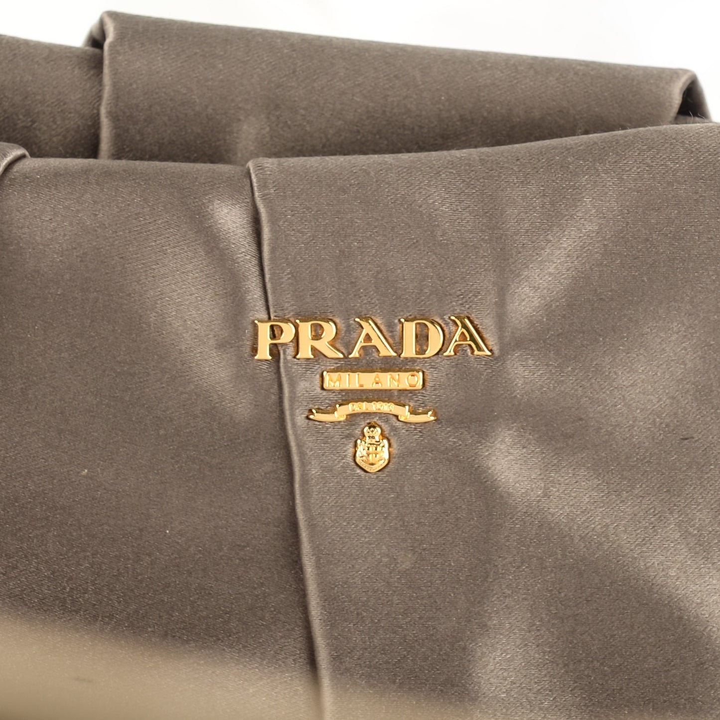 Satin Pochette Fumo