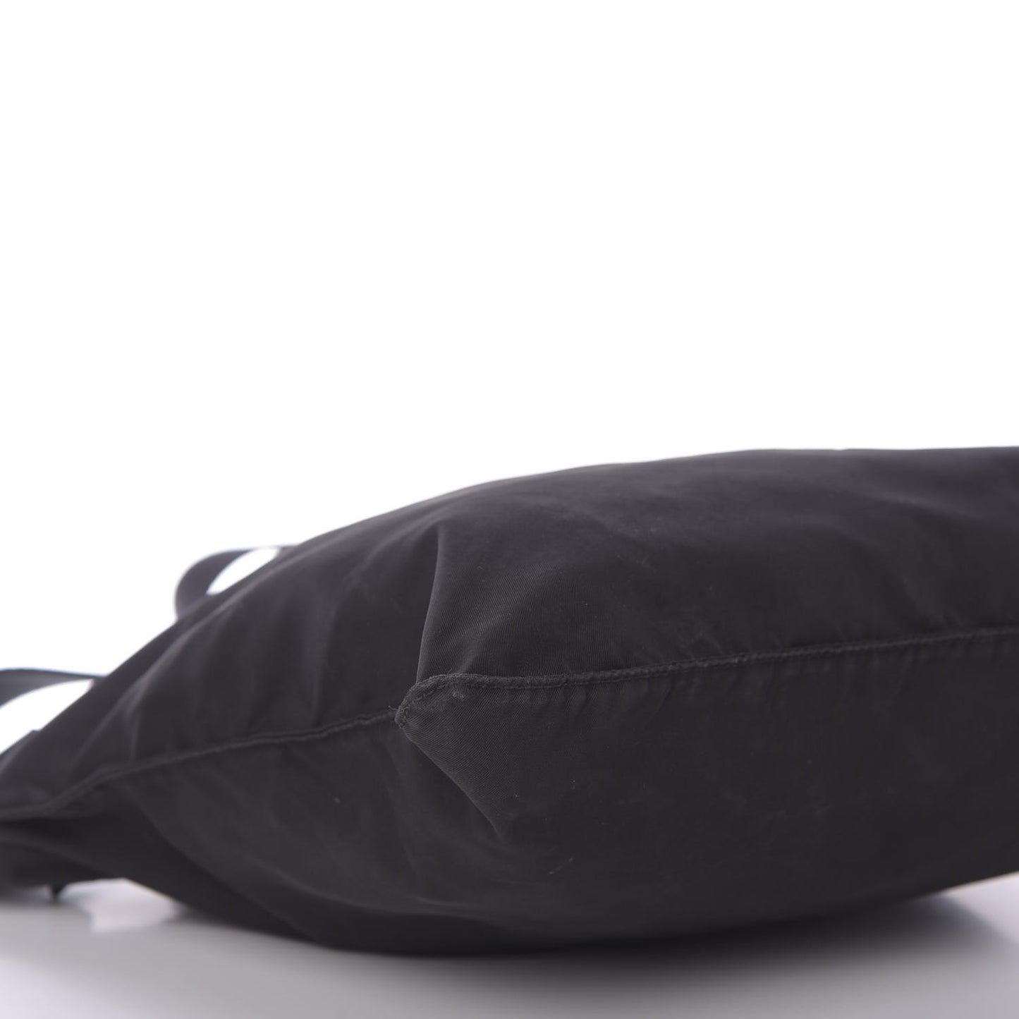 Tessuto Nylon Saffiano Flat Messenger Bag Black